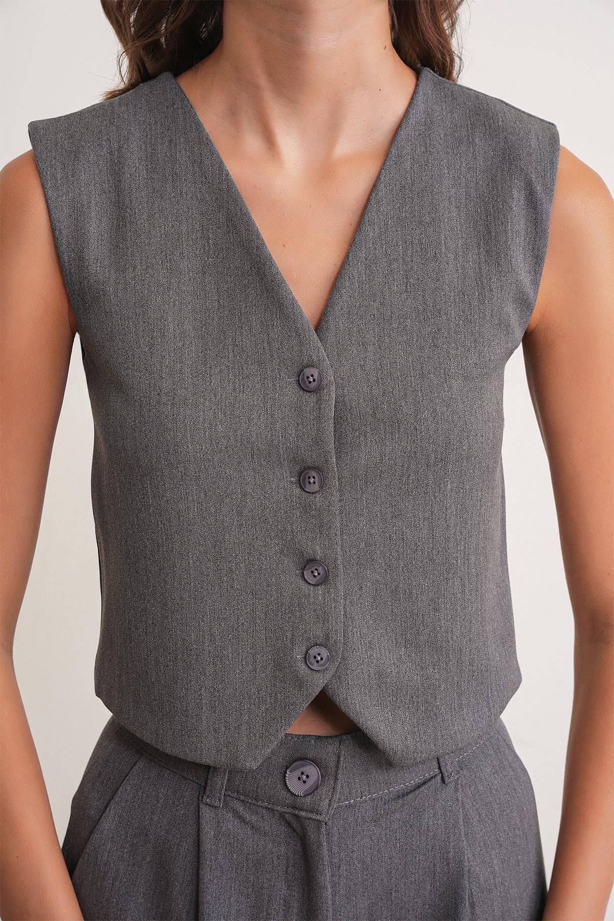 4743 Kadın V Yaka Düğmeli Vücuda Oturan Yelek Antrasit