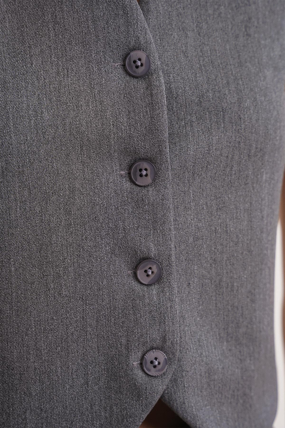 4743 Kadın V Yaka Düğmeli Vücuda Oturan Yelek Antrasit