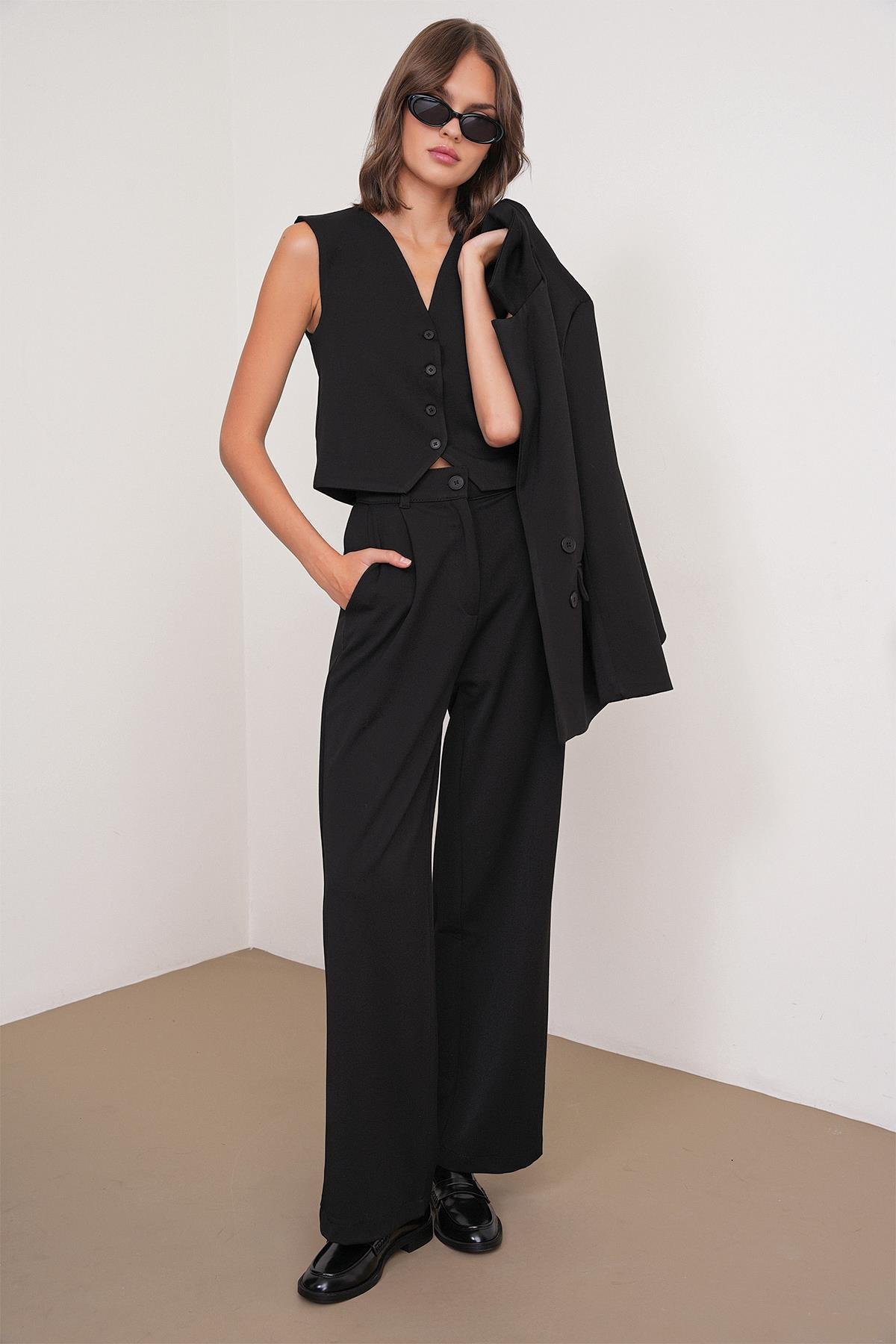 4744 Kadın Düğmeli Palazzo Pantolon Siyah