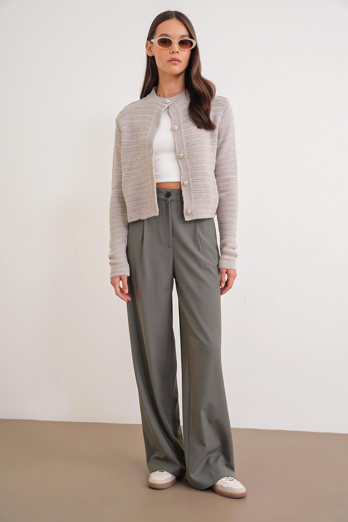 4747 Kadın Cepli Geniş Paça Dökümlü Palazzo Pantolon Haki