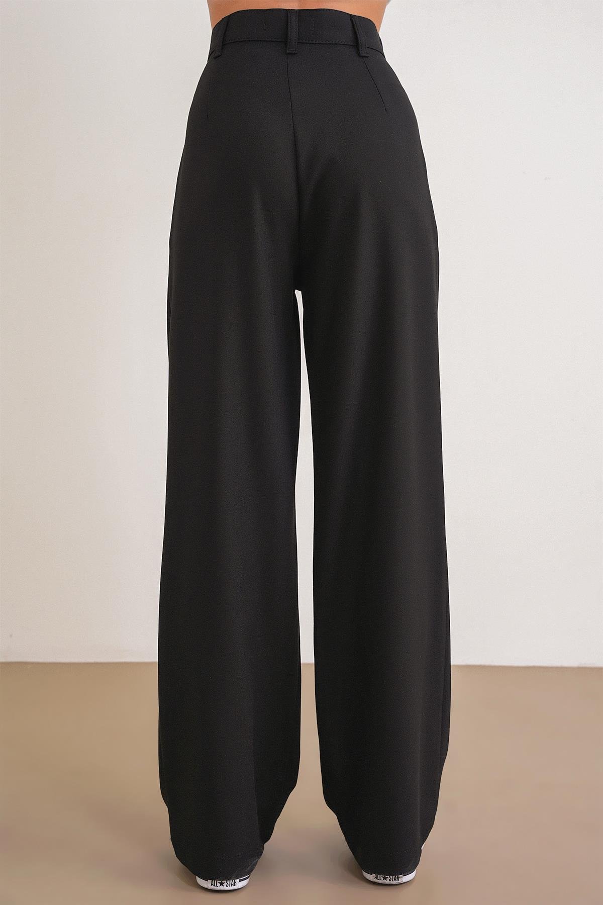 4747 Kadın Cepli Geniş Paça Dökümlü Palazzo Pantolon Siyah