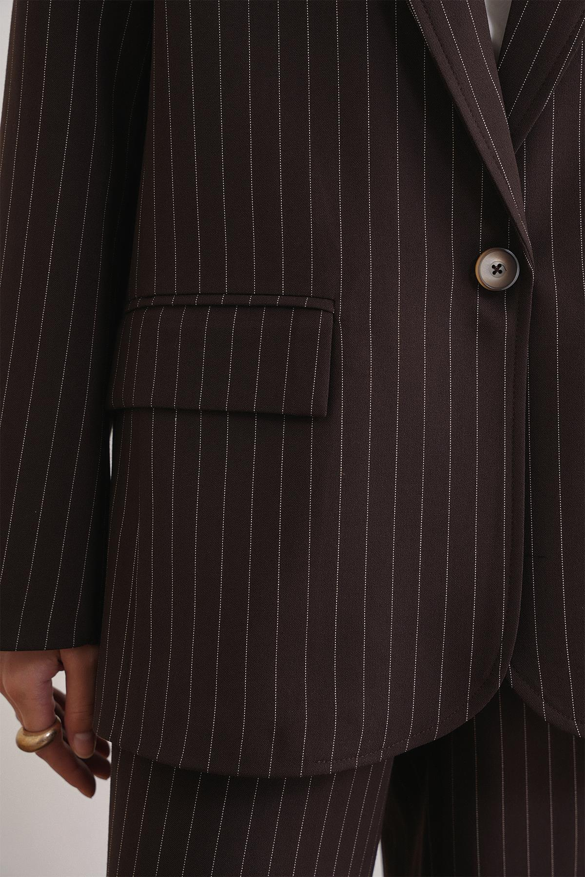 4753 Kadın Çizgili Oversize Blazer Ceket Kahve