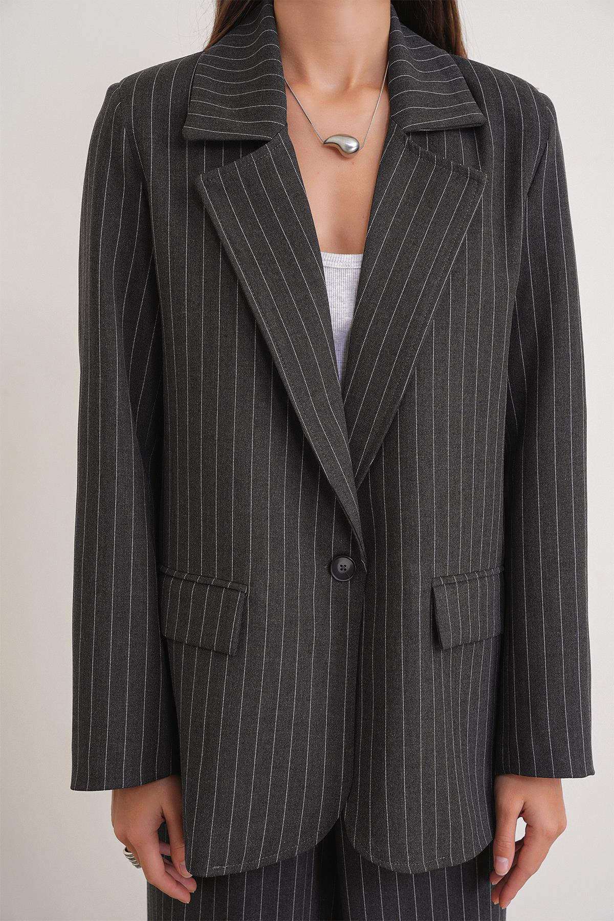 4753 Kadın Çizgili Oversize Blazer Ceket Antrasit