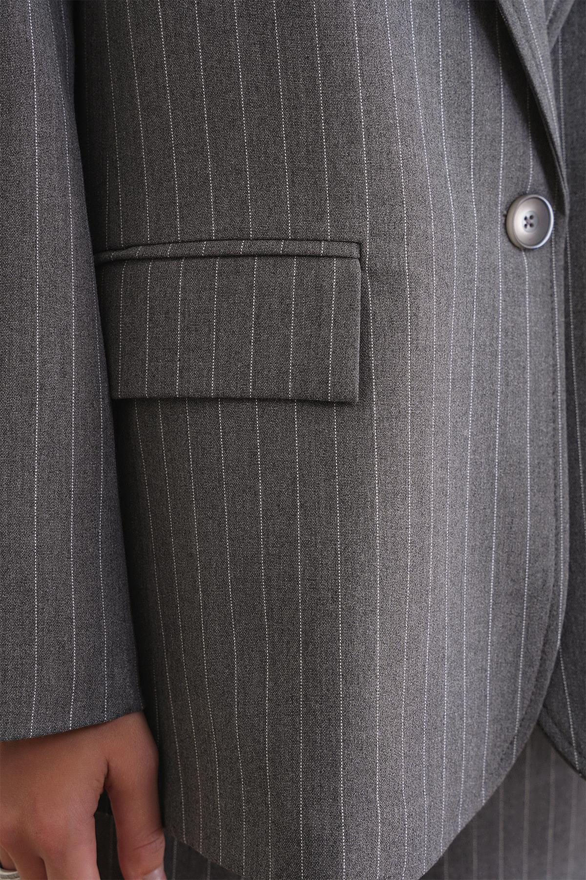 4753 Kadın Çizgili Oversize Blazer Ceket Gri