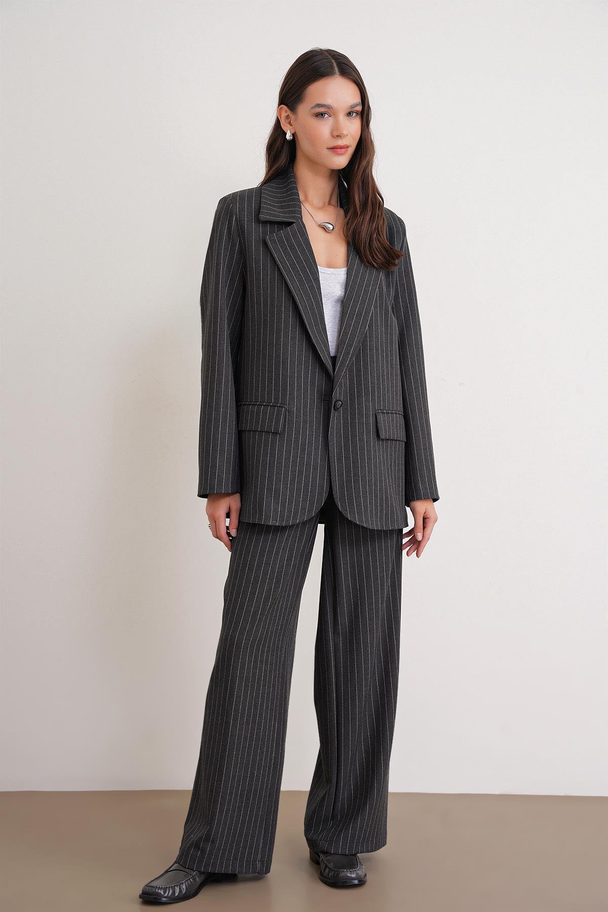 4753 Kadın Çizgili Oversize Blazer Ceket Antrasit