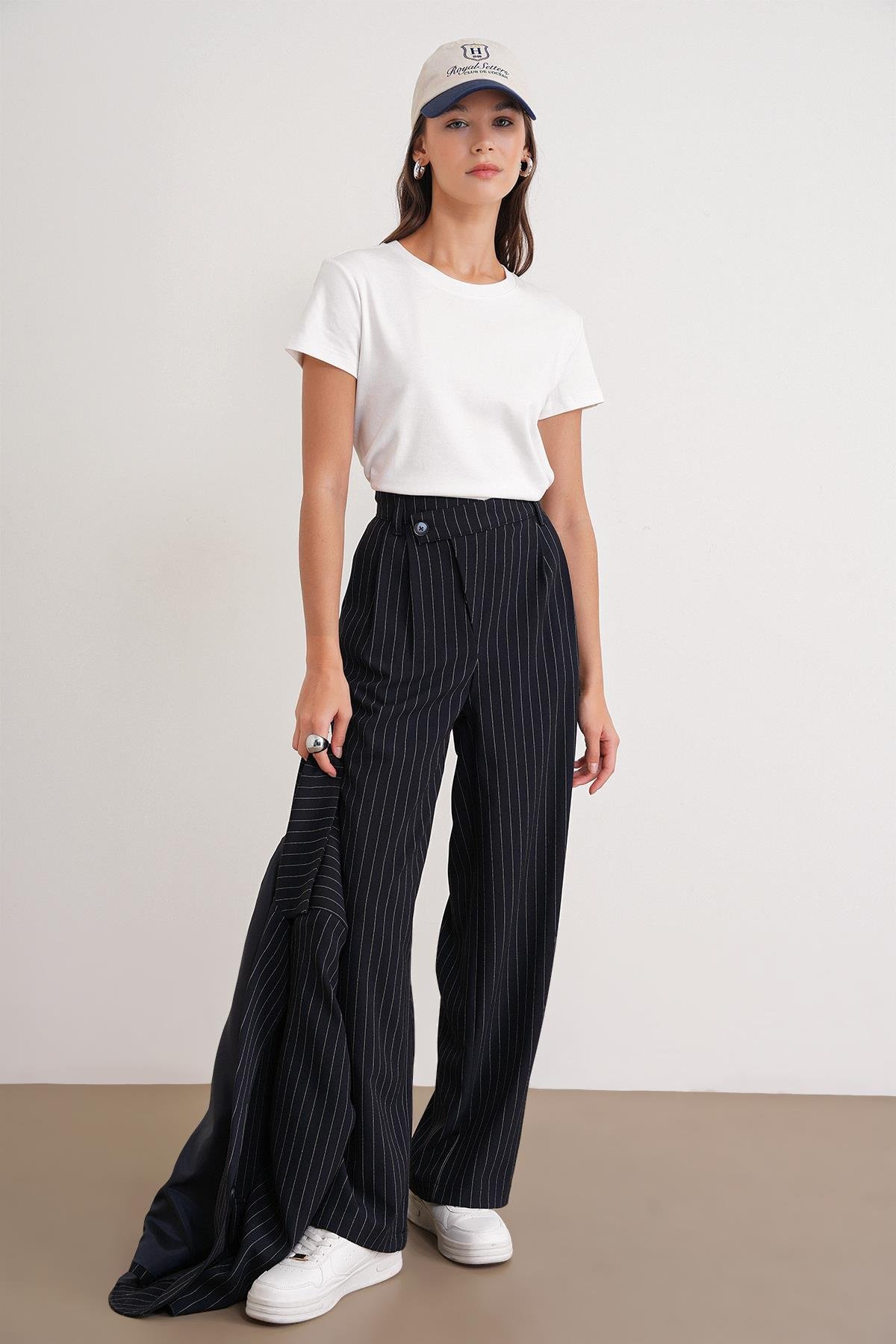 4754 Kadın Çizgili Çapraz Bel Pantolon Lacivert