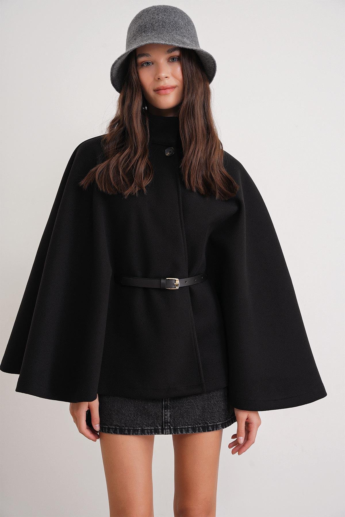 4768 Kadın Kemerli Panço Premium Kaşe Ceket Siyah