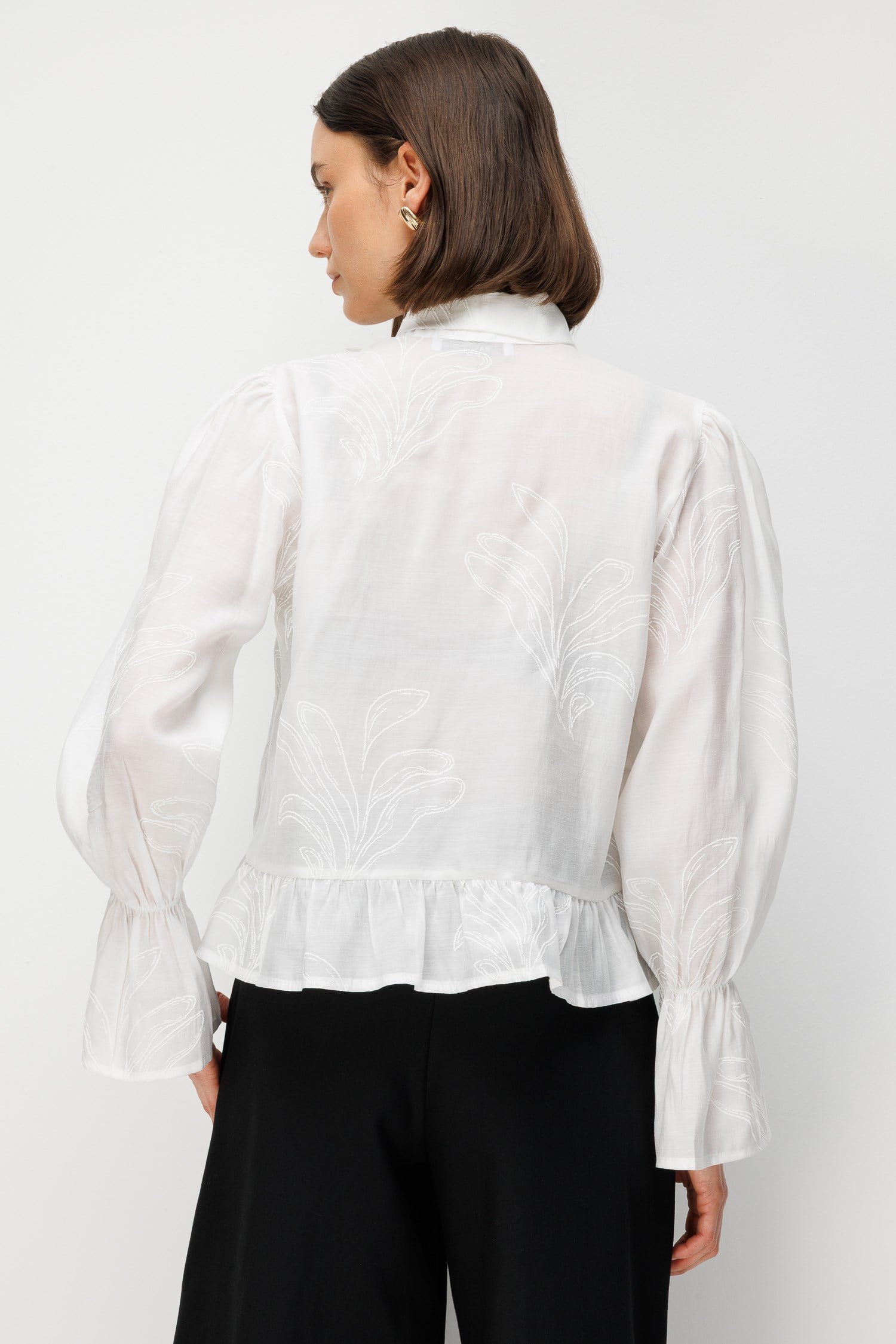 4915 Kadın Soft Çiçek Desenli Bluz Ekru