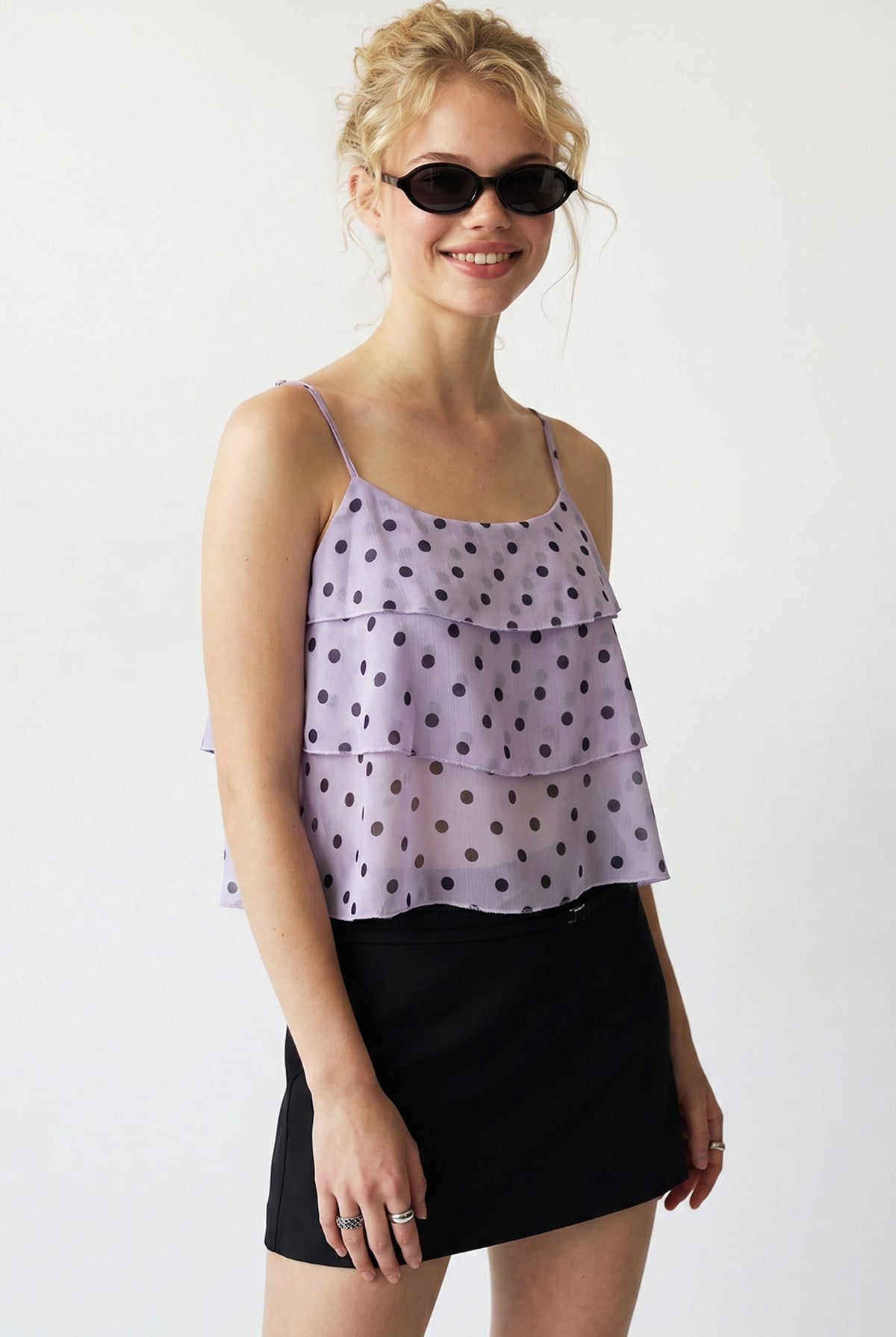 4943 Kadın Puantiyeli Şifon Fırfırlı Askılı Crop Bluz Lila