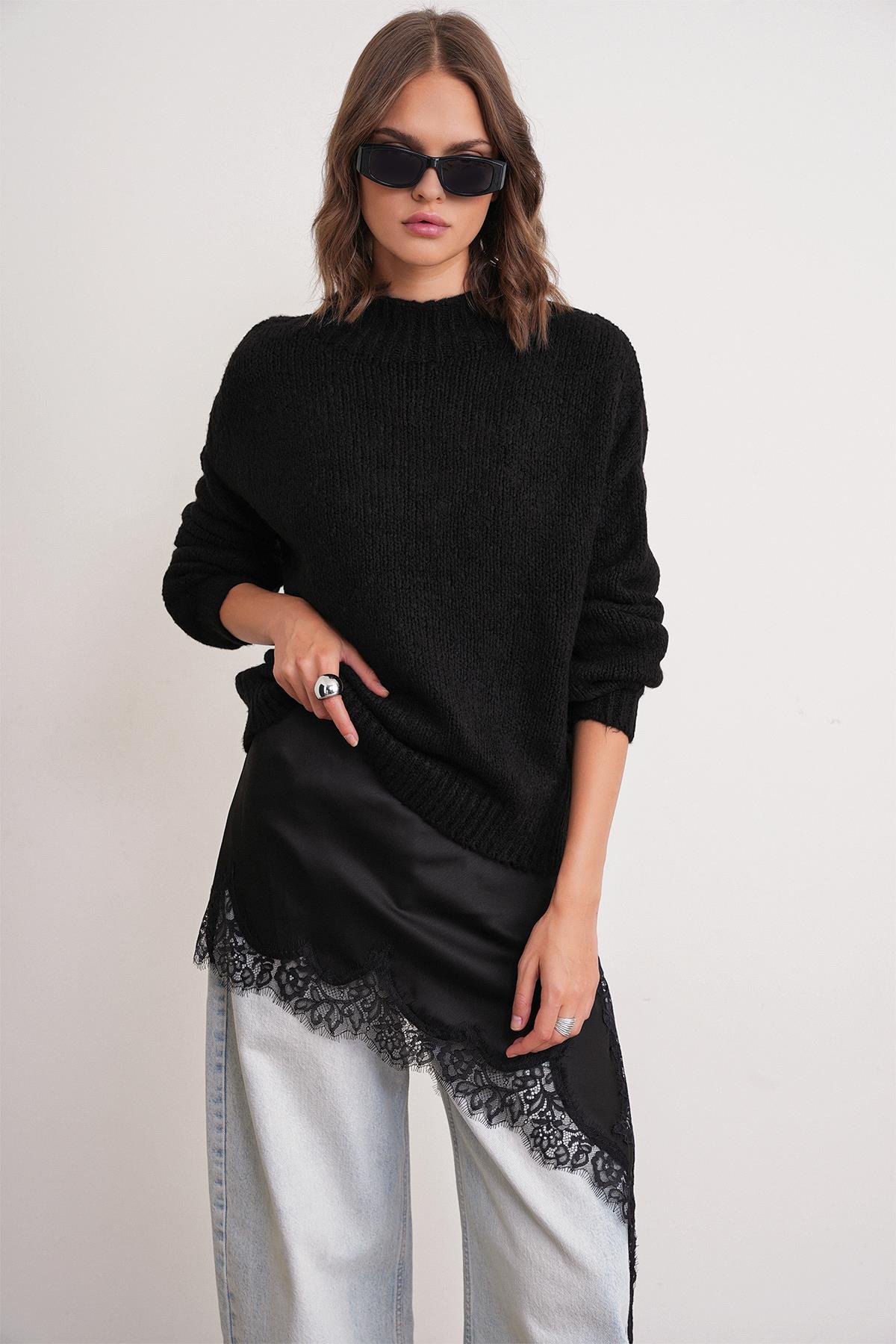6700 Kadın Dik Yaka Balon Triko Kazak Siyah