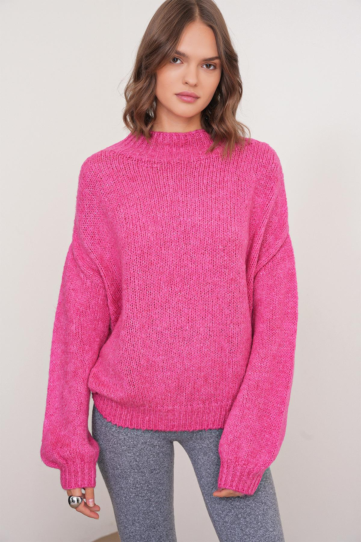 6700 Kadın Dik Yaka Balon Triko Kazak Fuşya