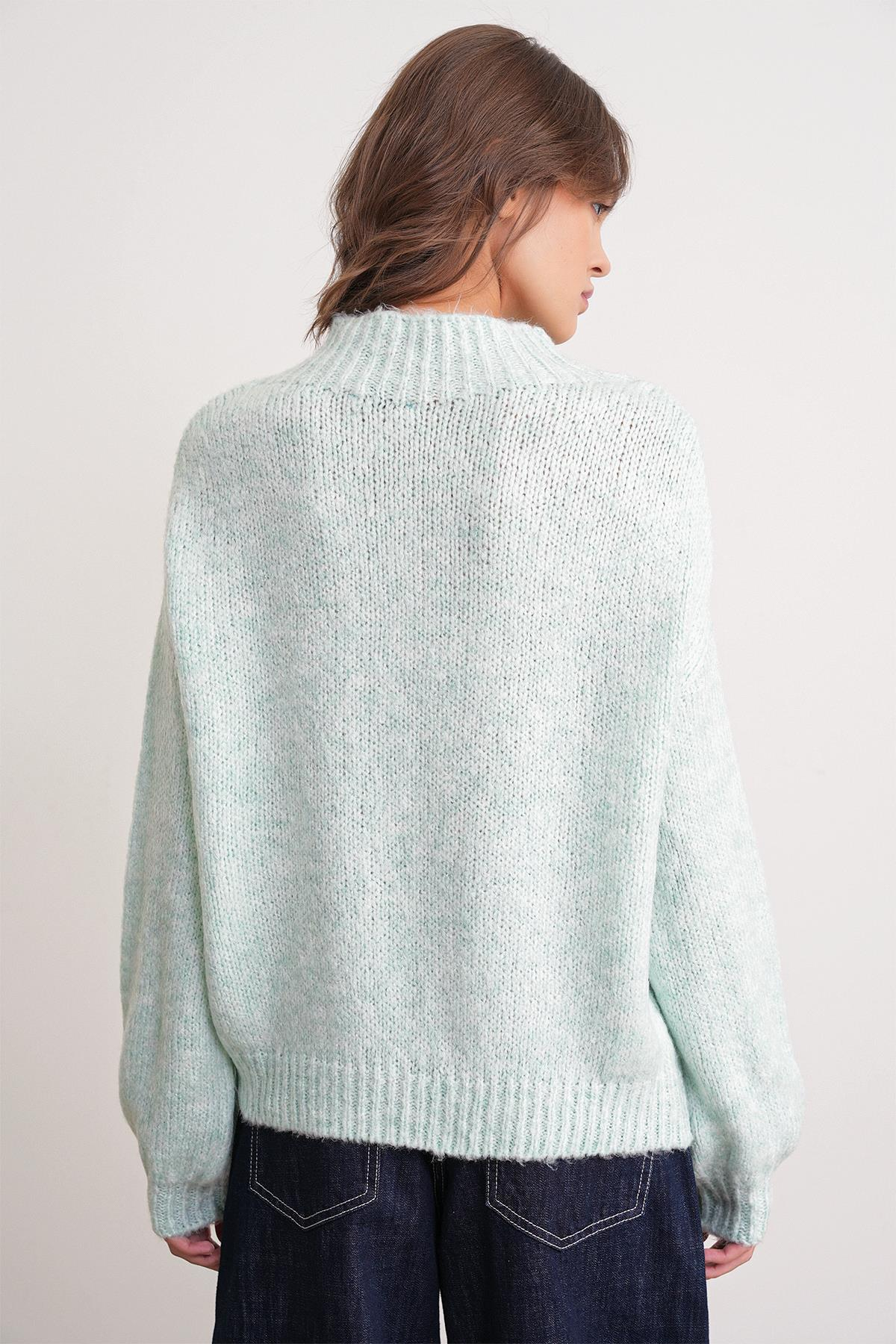6700 Kadın Dik Yaka Balon Triko Kazak Mint