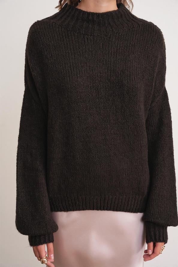 6700 Kadın Dik Yaka Balon Triko Kazak Kahve