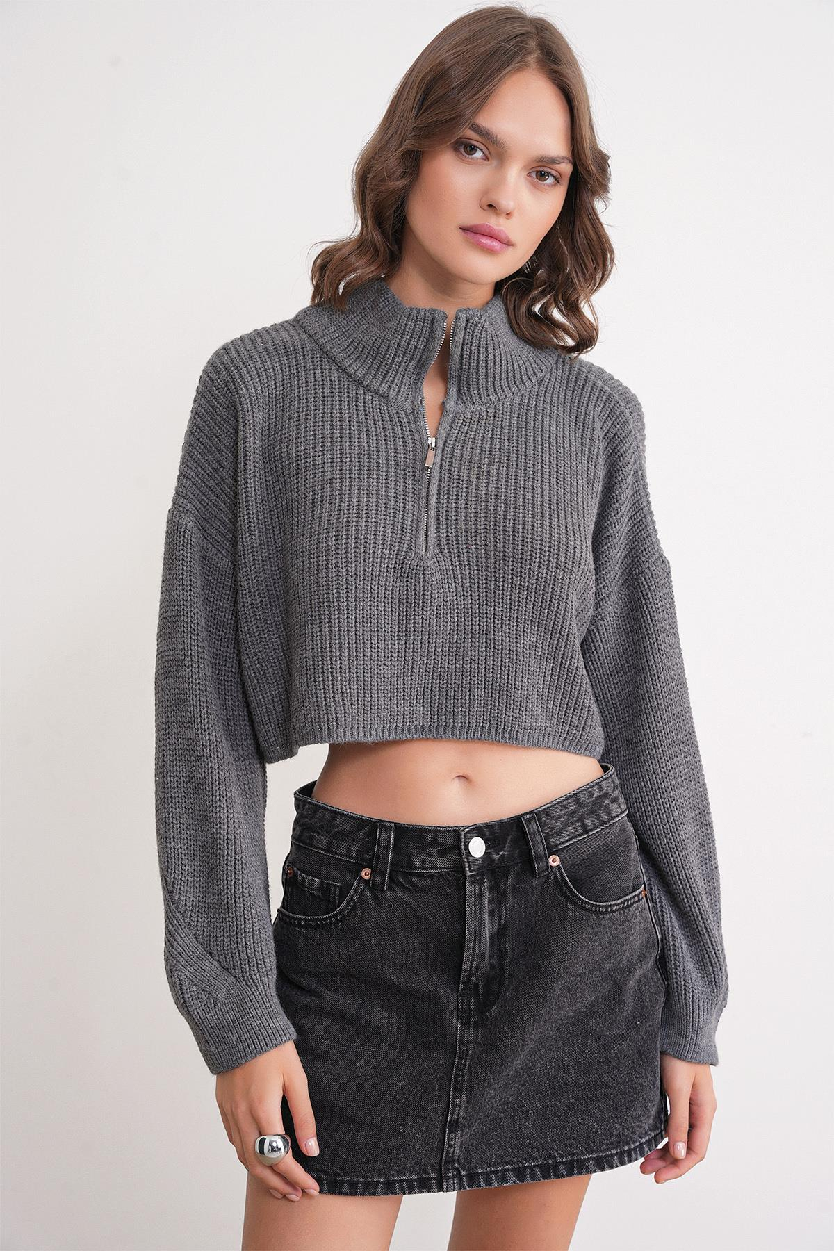 6752 Kadın Crop Fermuarlı Kazak Antrasit