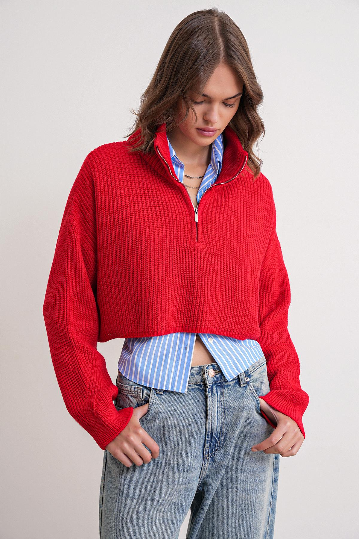 6752 Kadın Crop Fermuarlı Kazak Kırmızı