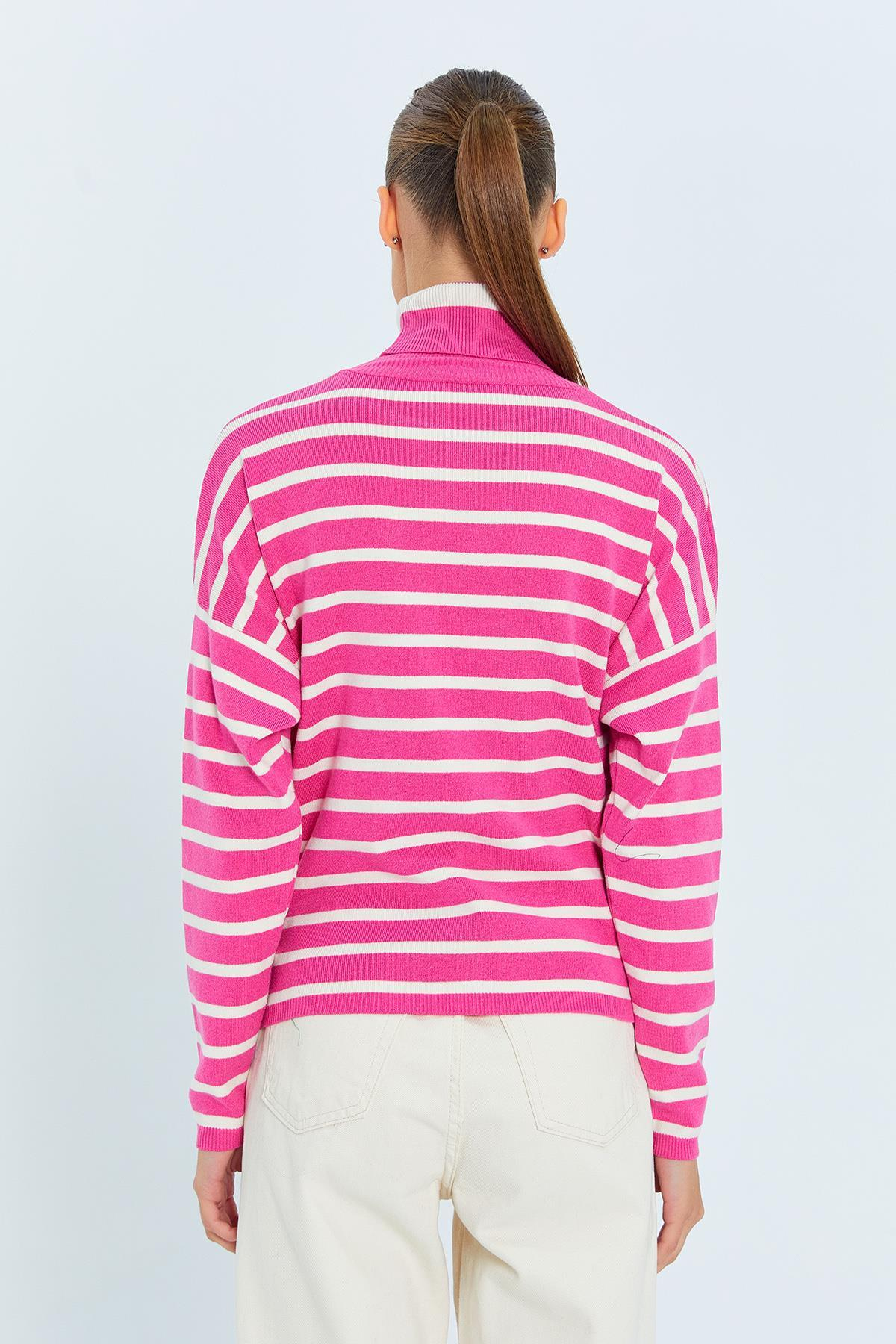6802-kadin-cizgili-balikci-yaka-triko--3f-47d.jpg