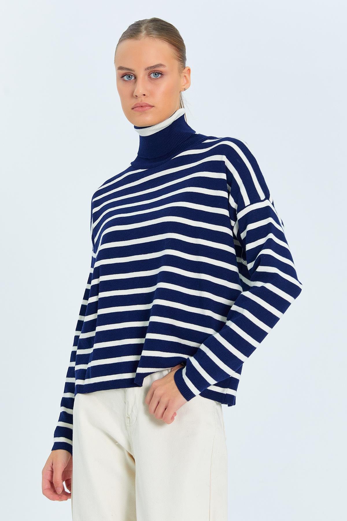 6802-kadin-cizgili-balikci-yaka-triko--5c3396.jpg