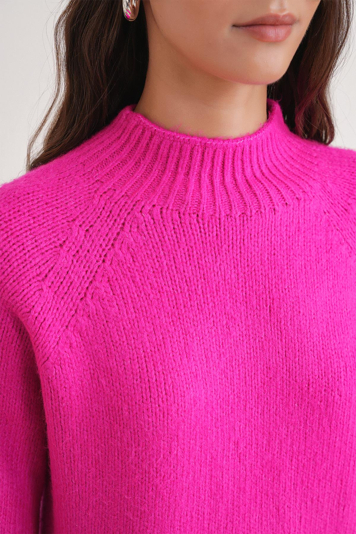 6849 Kadın Dikişsiz Dik Yaka Triko Kazak Fuşya