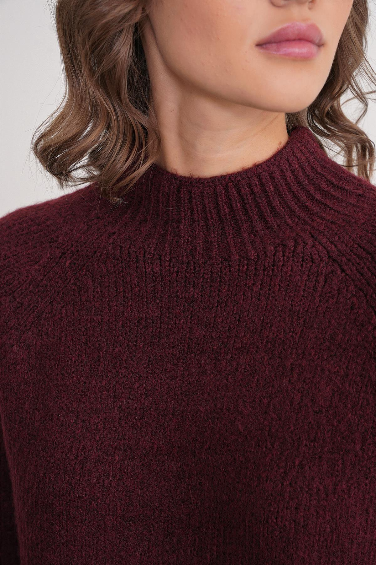 6849 Kadın Dikişsiz Dik Yaka Triko Kazak Bordo