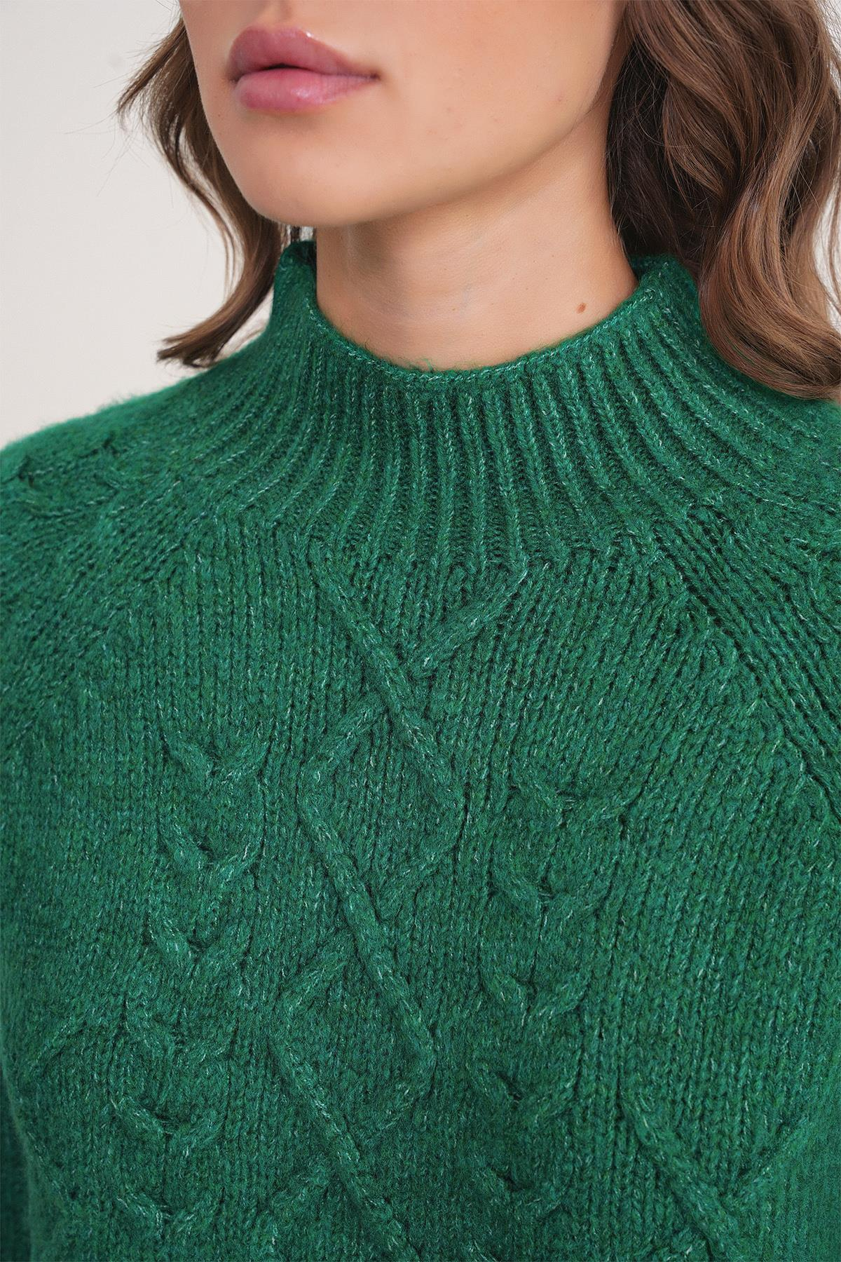 6855 Kadın Dik Yaka Saç Örgülü Triko Kazak Yeşil