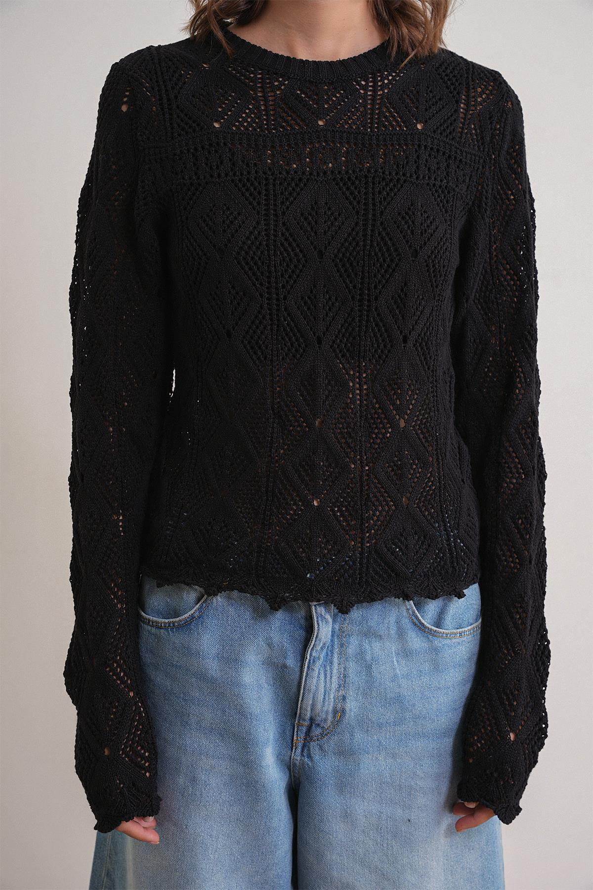 6867 Kadın Kare Desen Ajurlu Triko Kazak Siyah