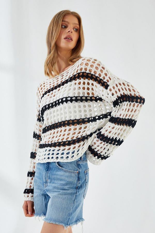 6877 Kadın Çizgili Ajurlu Kayık Yaka Triko Kazak Ekru