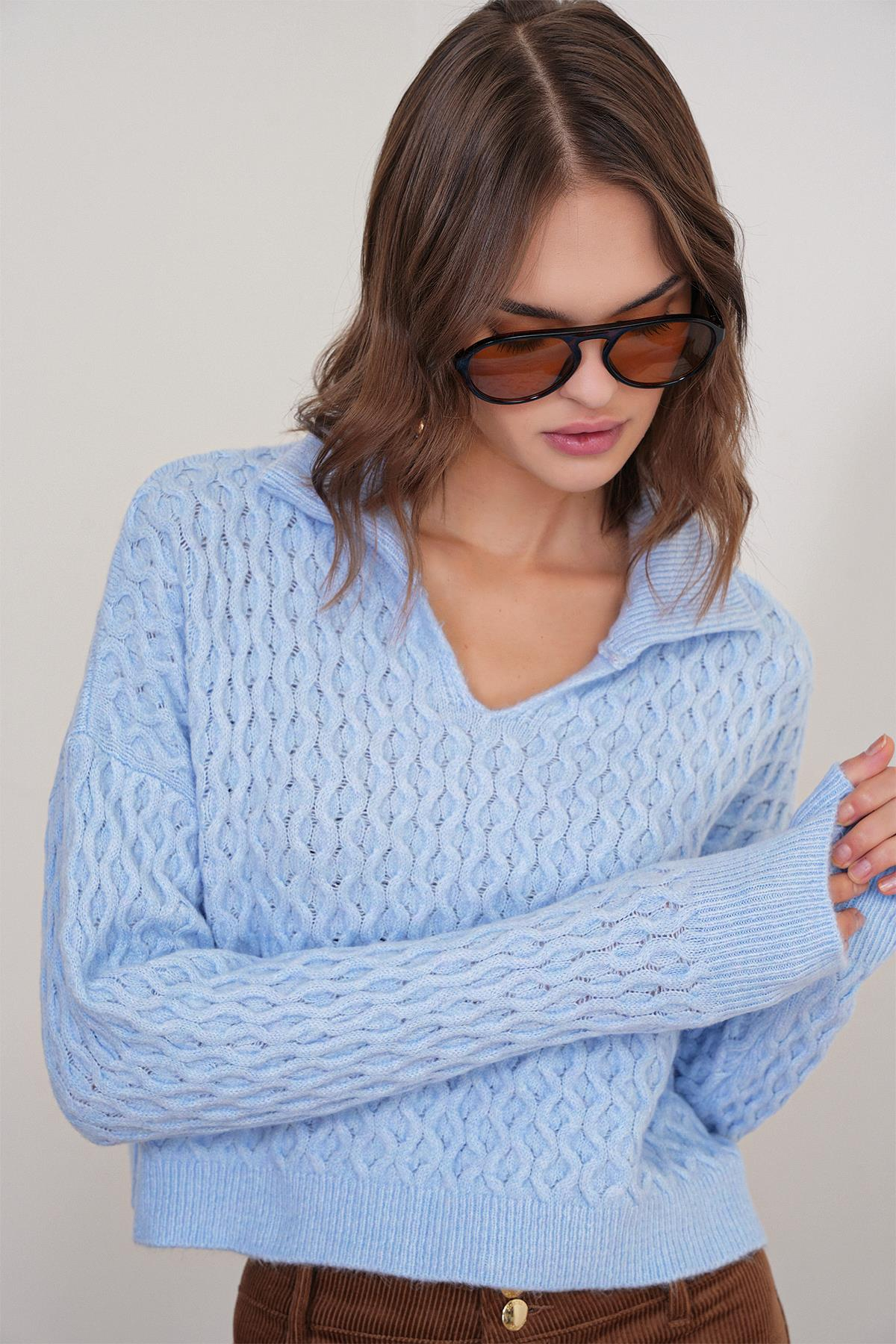 6896 Kadın Örgü Detaylı Crop Triko Kazak Bebe Mavi