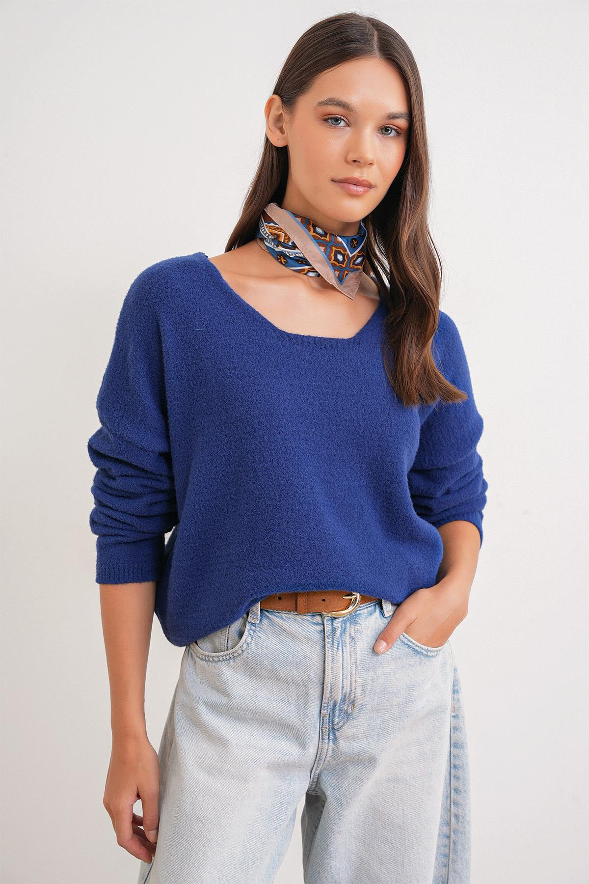 6901 Kadın Yumuşak Dokulu Basic Kazak Lacivert