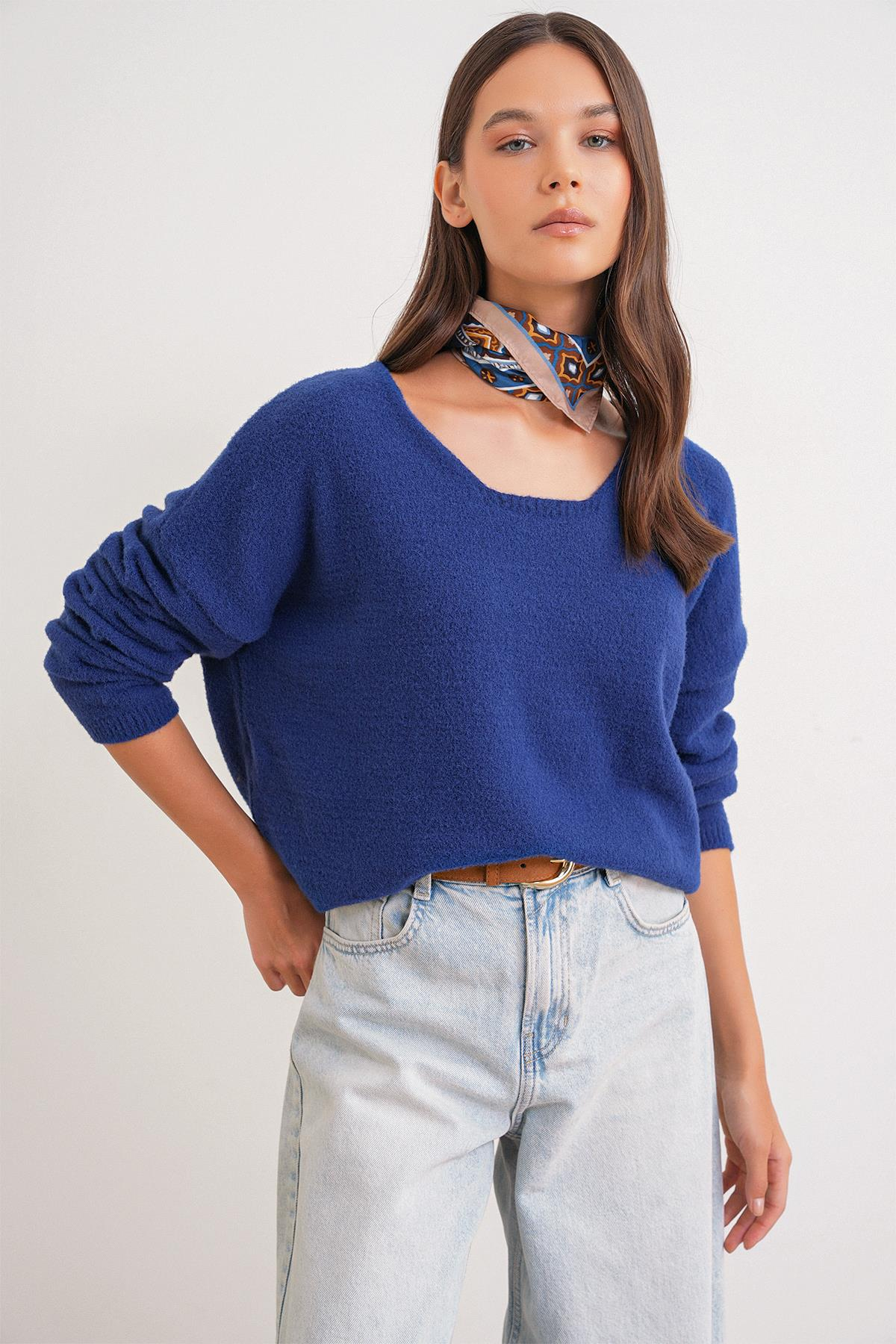 6901 Kadın Yumuşak Dokulu Basic Kazak Lacivert