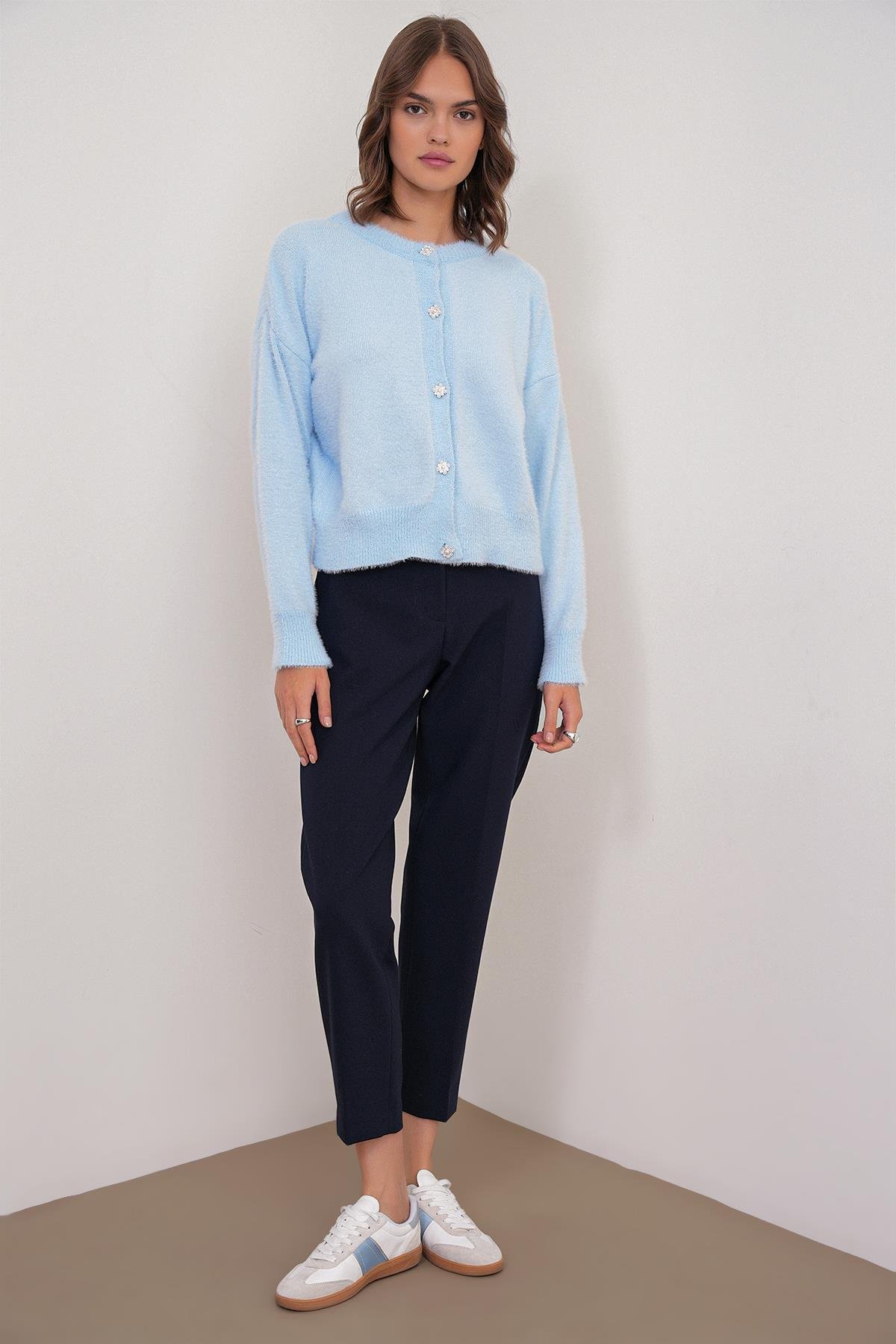 6902 Kadın Sakallı Basic Yumuşak Dokulu Triko Hırka Bebe Mavi