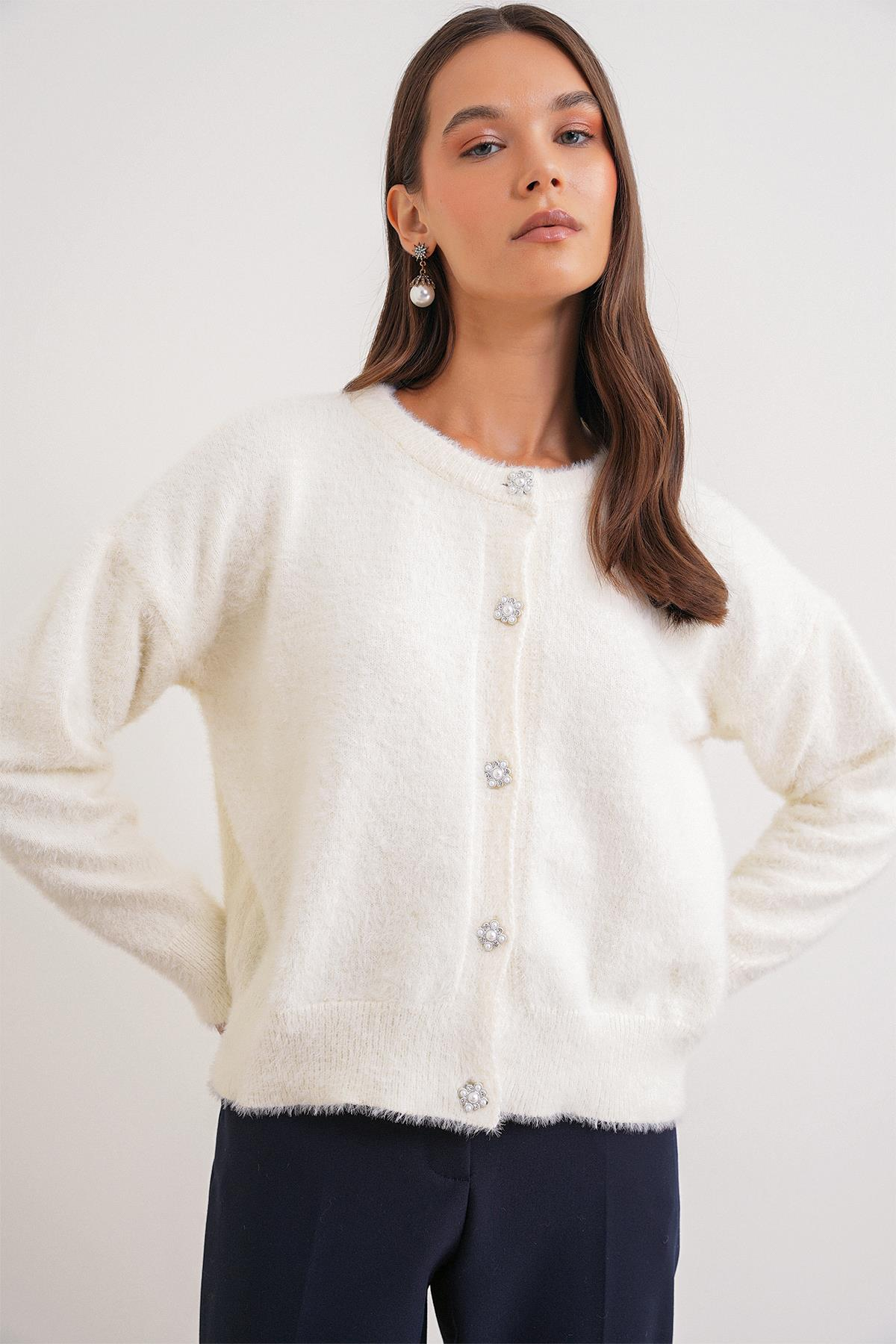 6902 Kadın Sakallı Basic Yumuşak Dokulu Triko Hırka Ekru