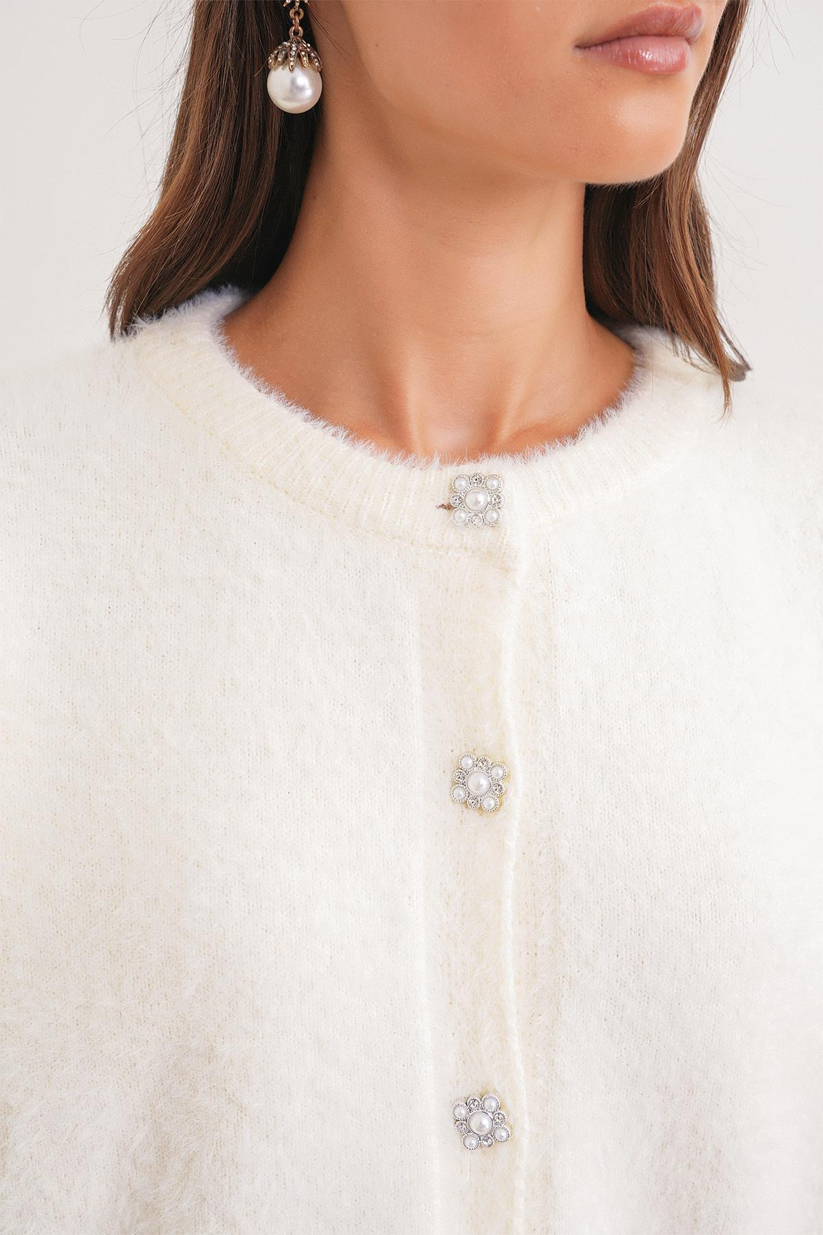 6902 Kadın Sakallı Basic Yumuşak Dokulu Triko Hırka Ekru