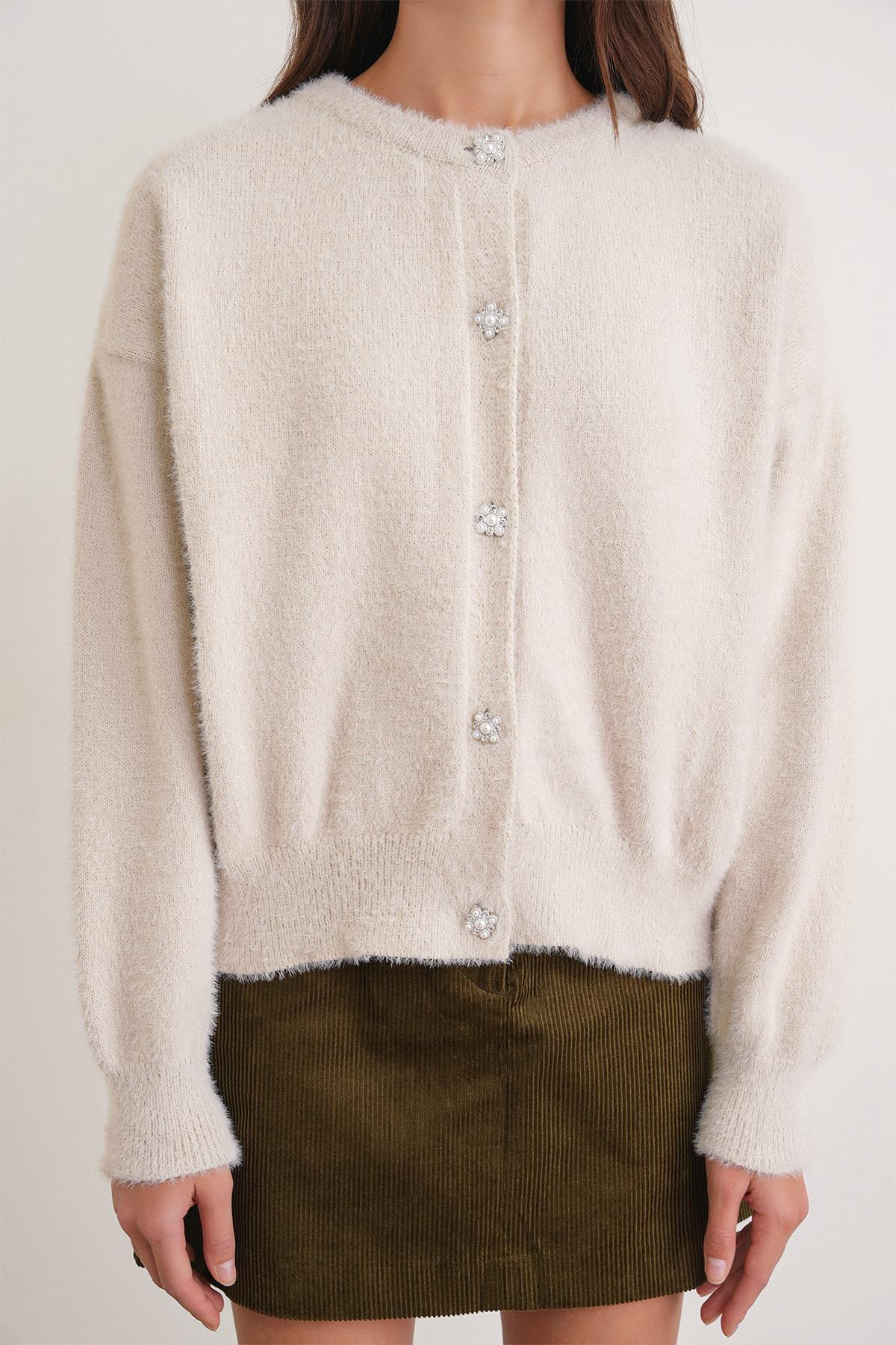 6902 Kadın Sakallı Basic Yumuşak Dokulu Triko Hırka Naturel