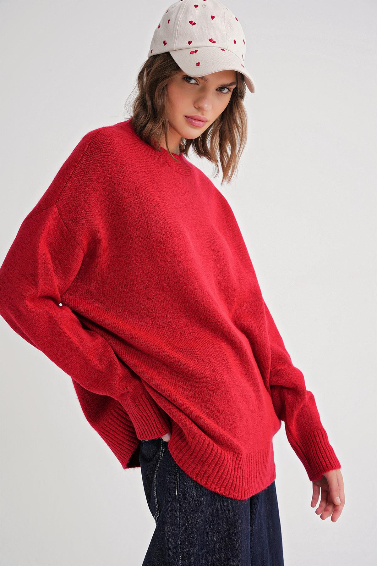 6913 Kadın Salaş Yumuşak Dokulu Triko Kazak Kırmızı