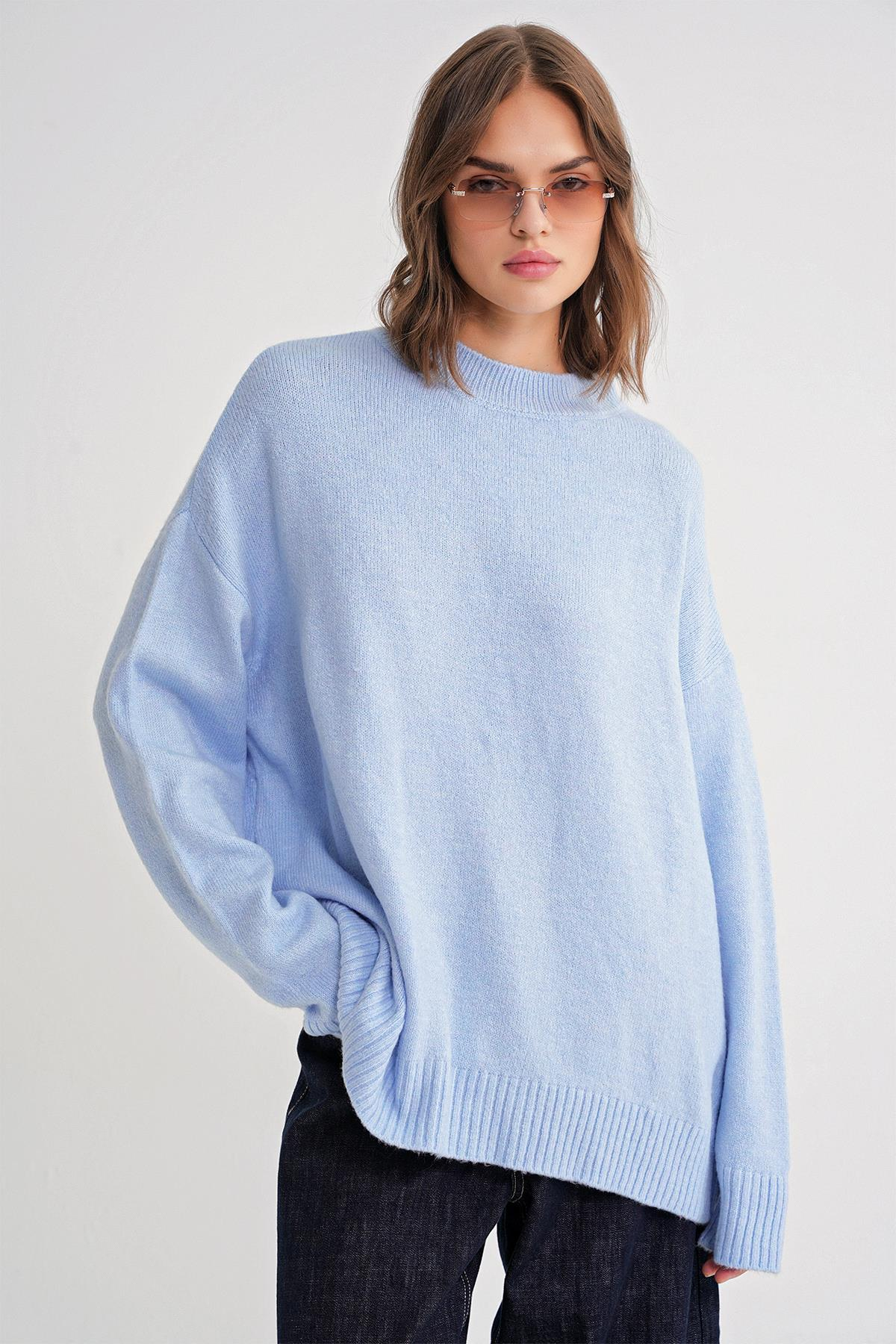 6913 Kadın Salaş Yumuşak Dokulu Triko Kazak Bebe Mavi