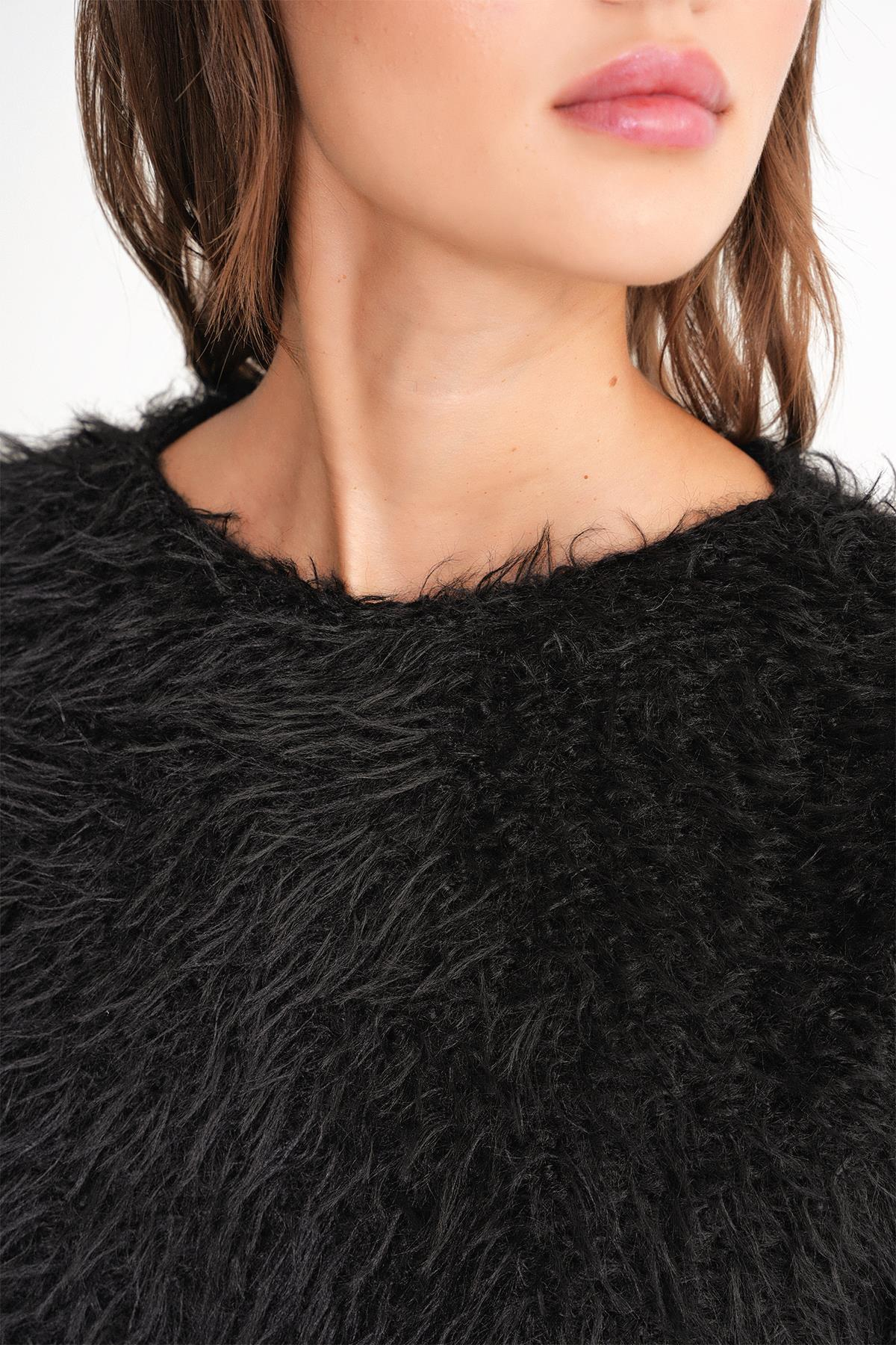 6918 Kadın Uzun Sakallı Triko Kazak Siyah