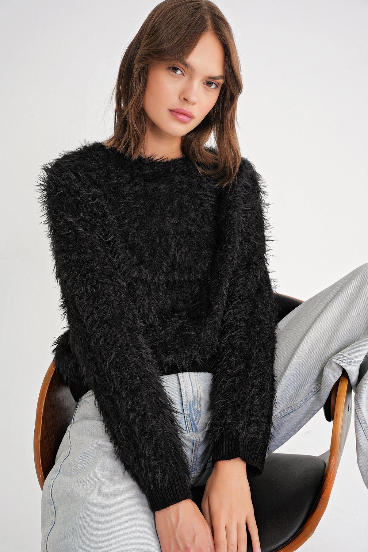 6918 Kadın Uzun Sakallı Triko Kazak Siyah