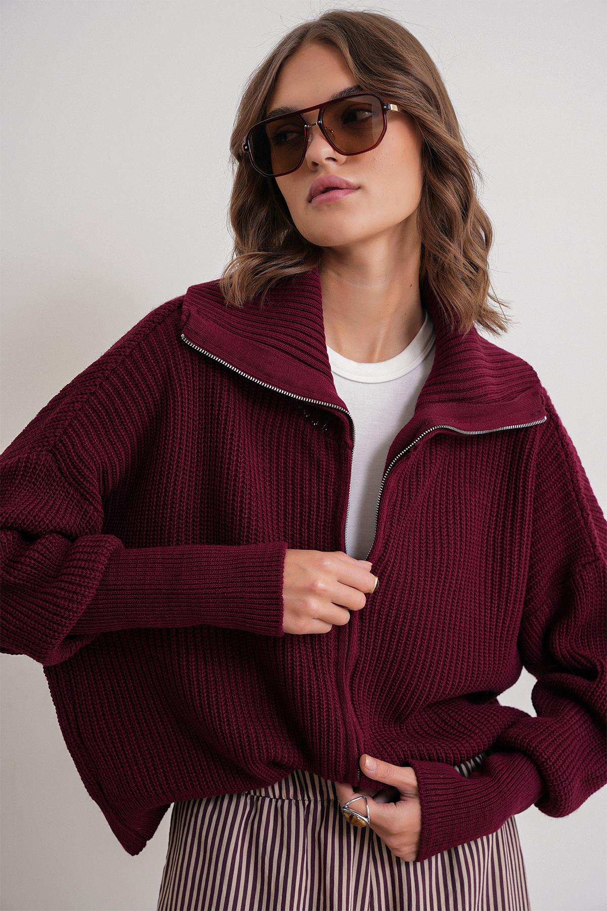 6919 Kadın Fermuarlı Balıkçı Yaka Triko Hırka Bordo