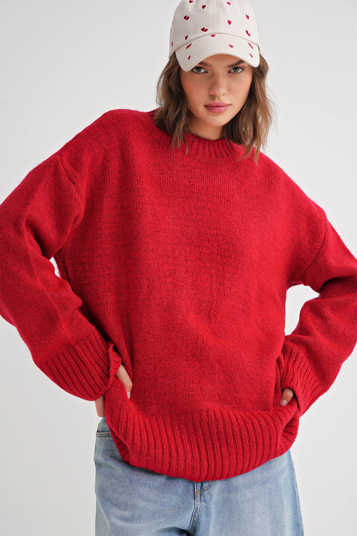 6925 Kadın Geniş Kollu Yumoş Dokulu Triko Kazak Kırmızı