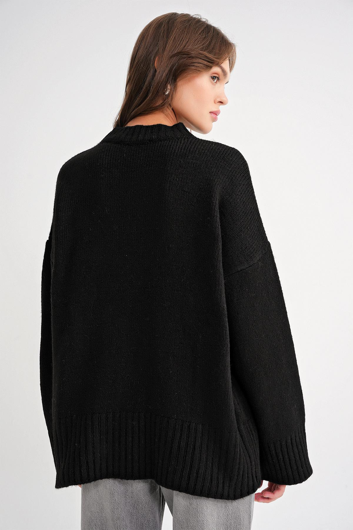 6925 Kadın Geniş Kollu Yumoş Dokulu Triko Kazak Siyah