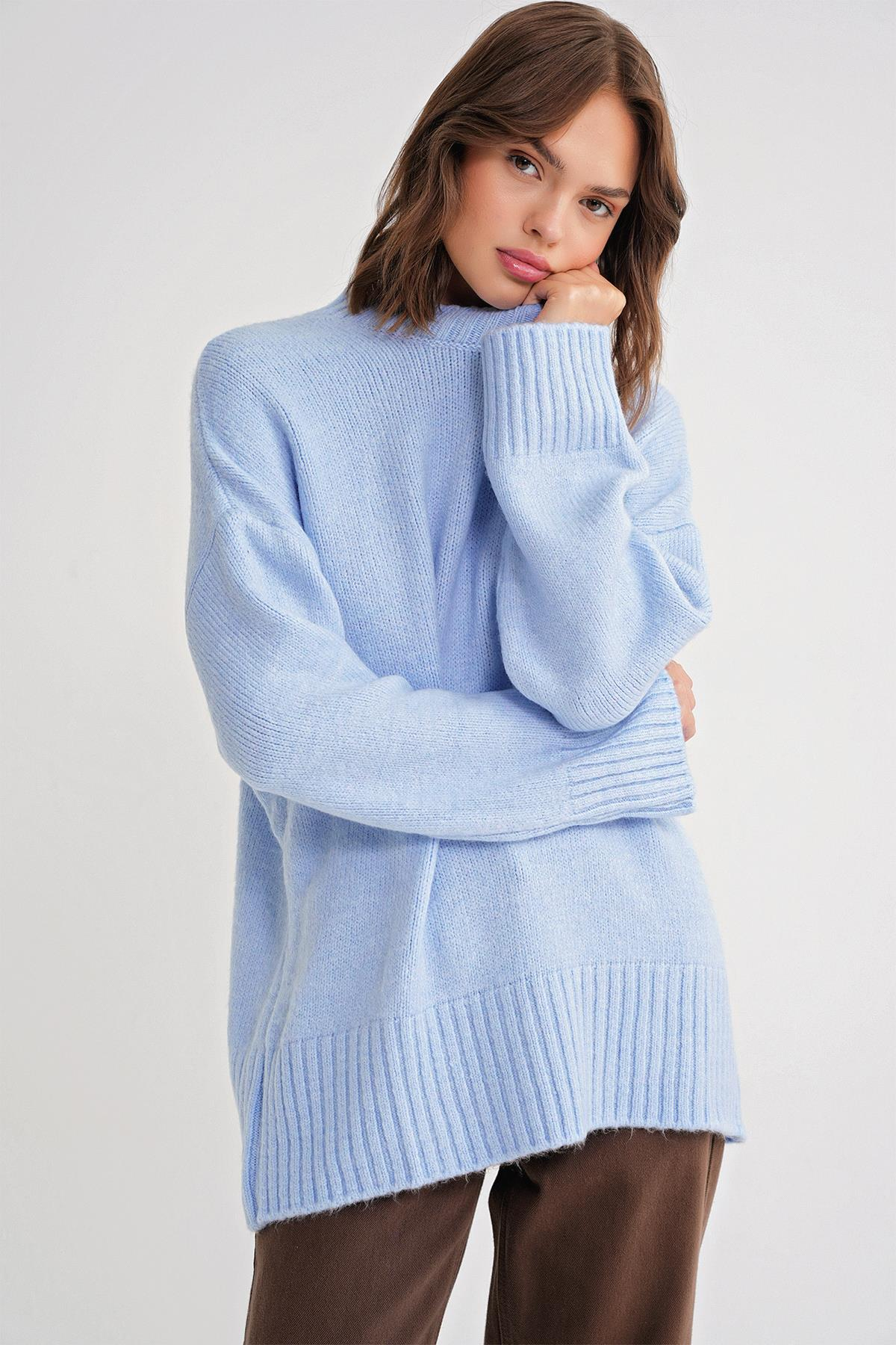 6925 Kadın Geniş Kollu Yumoş Dokulu Triko Kazak Bebe Mavi