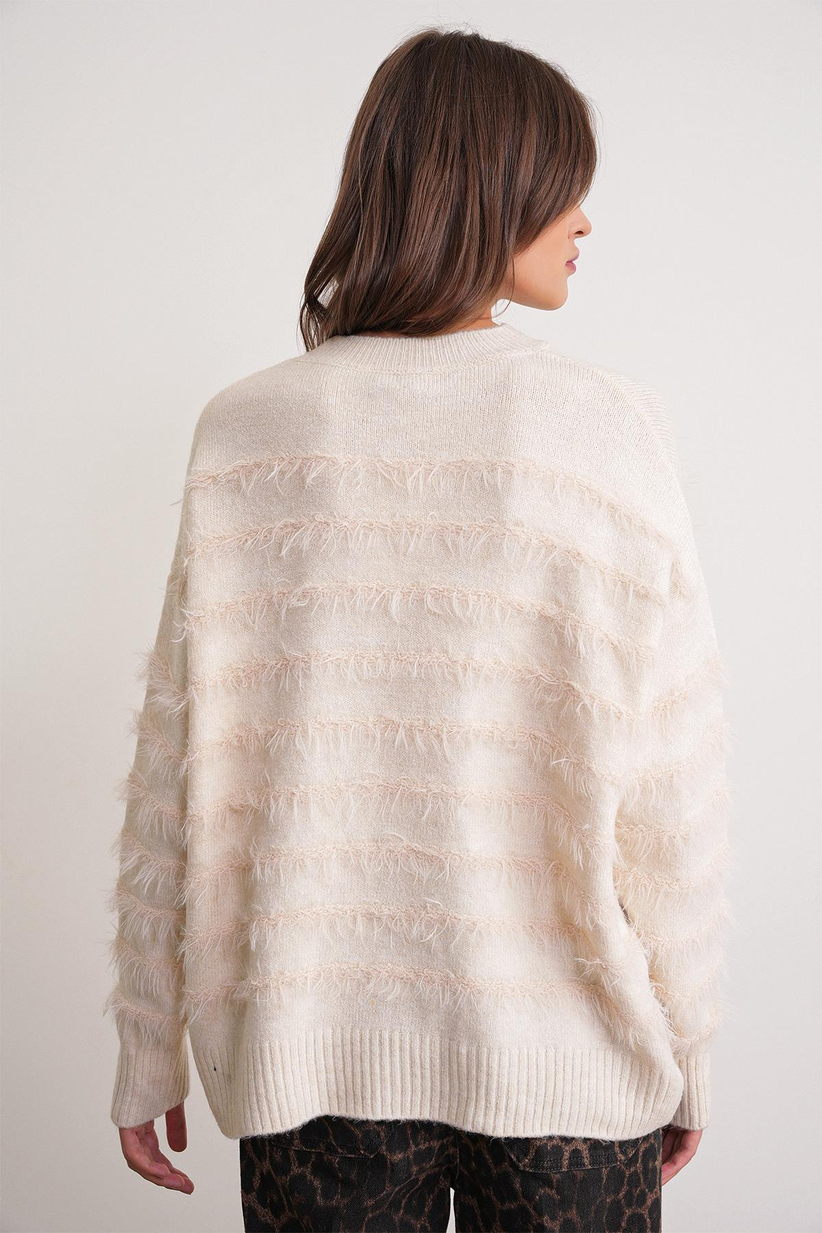 6926 Sakal Çizgili Kazak Naturel