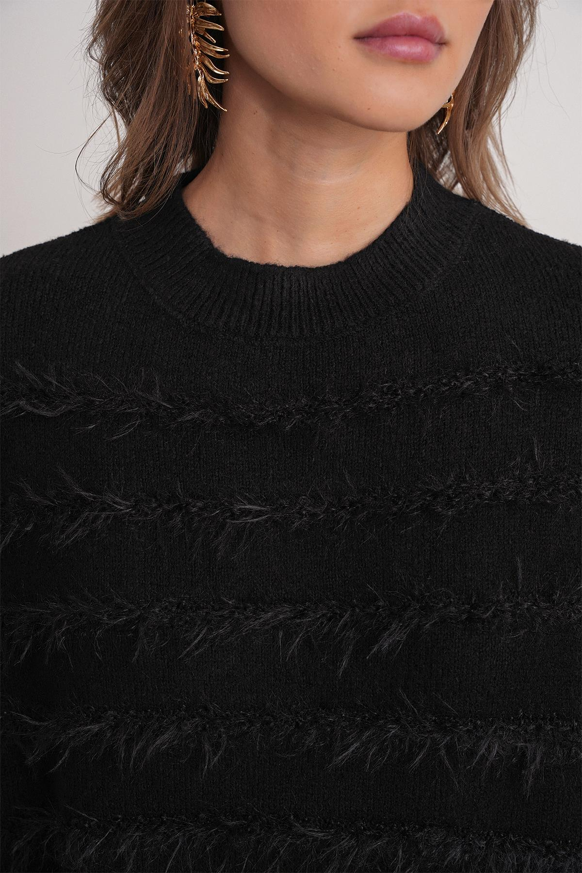 6926 Sakal Çizgili Kazak Siyah