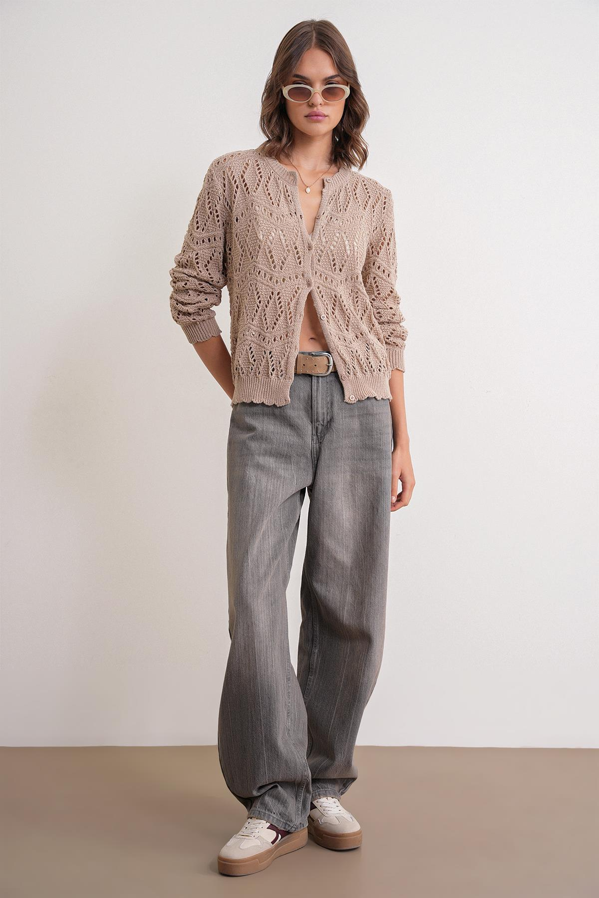 6934 Kadın Baklava Desenli Mevsimlik Ajurlu Hırka Camel