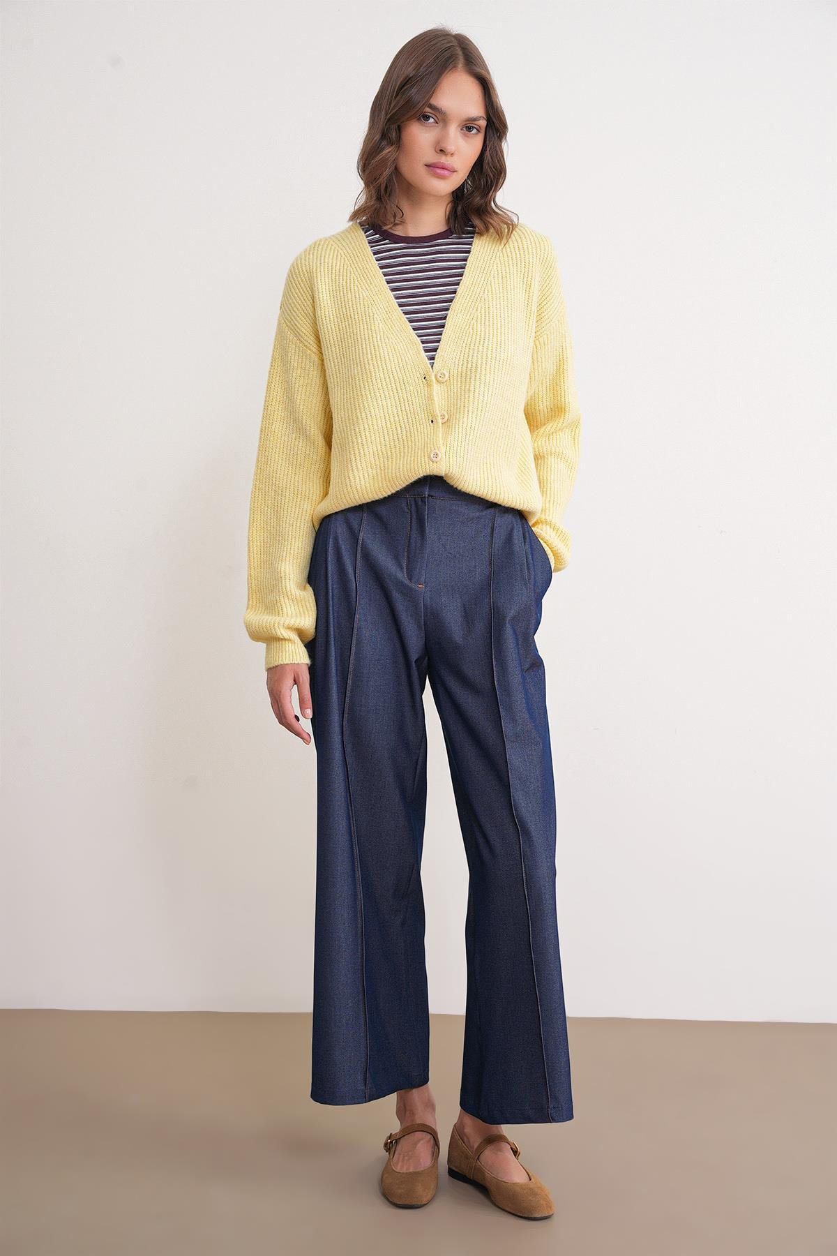 6943 Kadın V Yaka Selanik Hırka Sarı