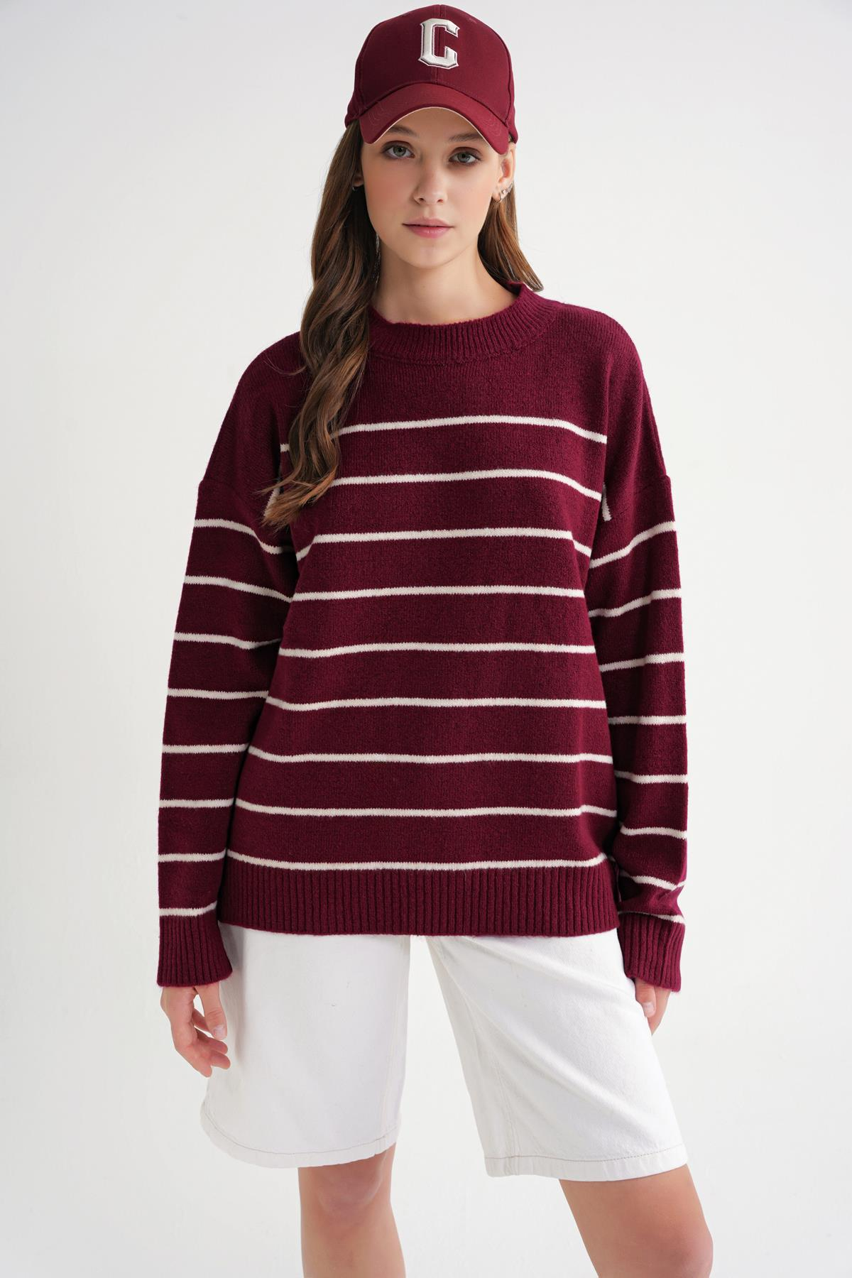 6944 Kadın Salaş Yumuşak Dokulu Çizgili Triko Kazak Bordo