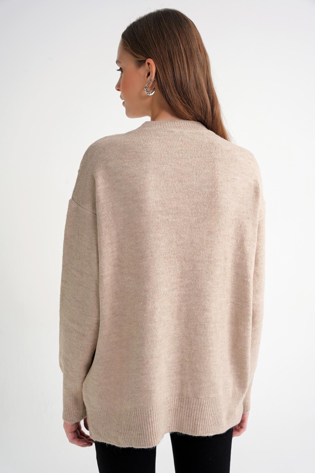 6946 Kadın Oversize Bisiklet Yaka Kurdeleli Triko Kazak Bej