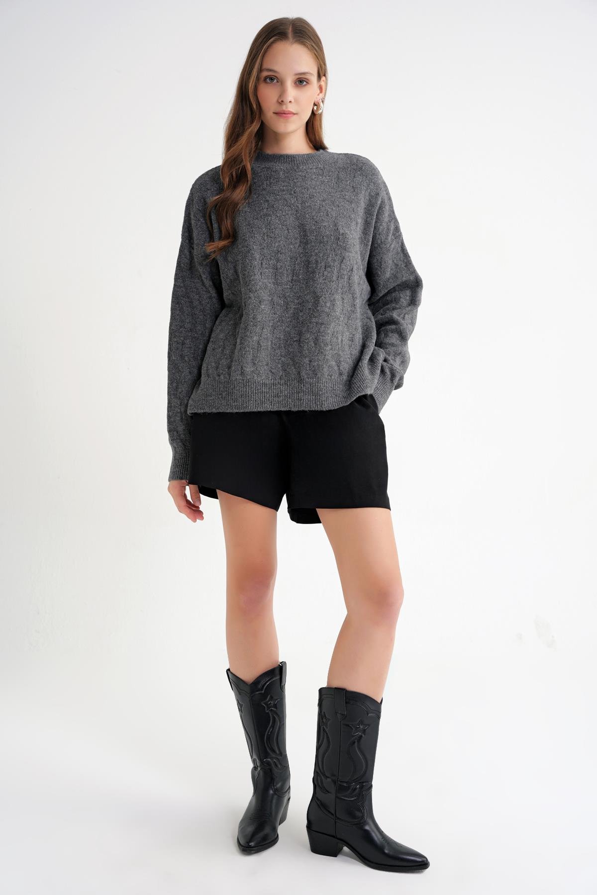 6947 Kadın Kendinden Desenli Oversize Triko Kazak Antrasit