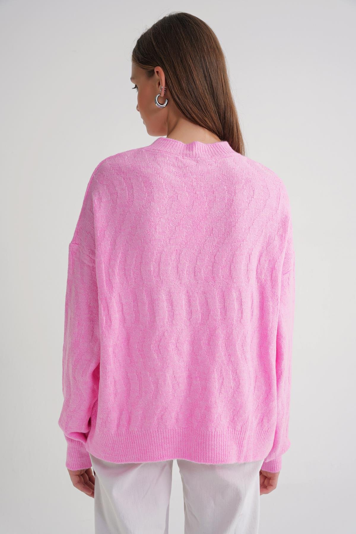 6947 Kadın Kendinden Desenli Oversize Triko Kazak Pembe