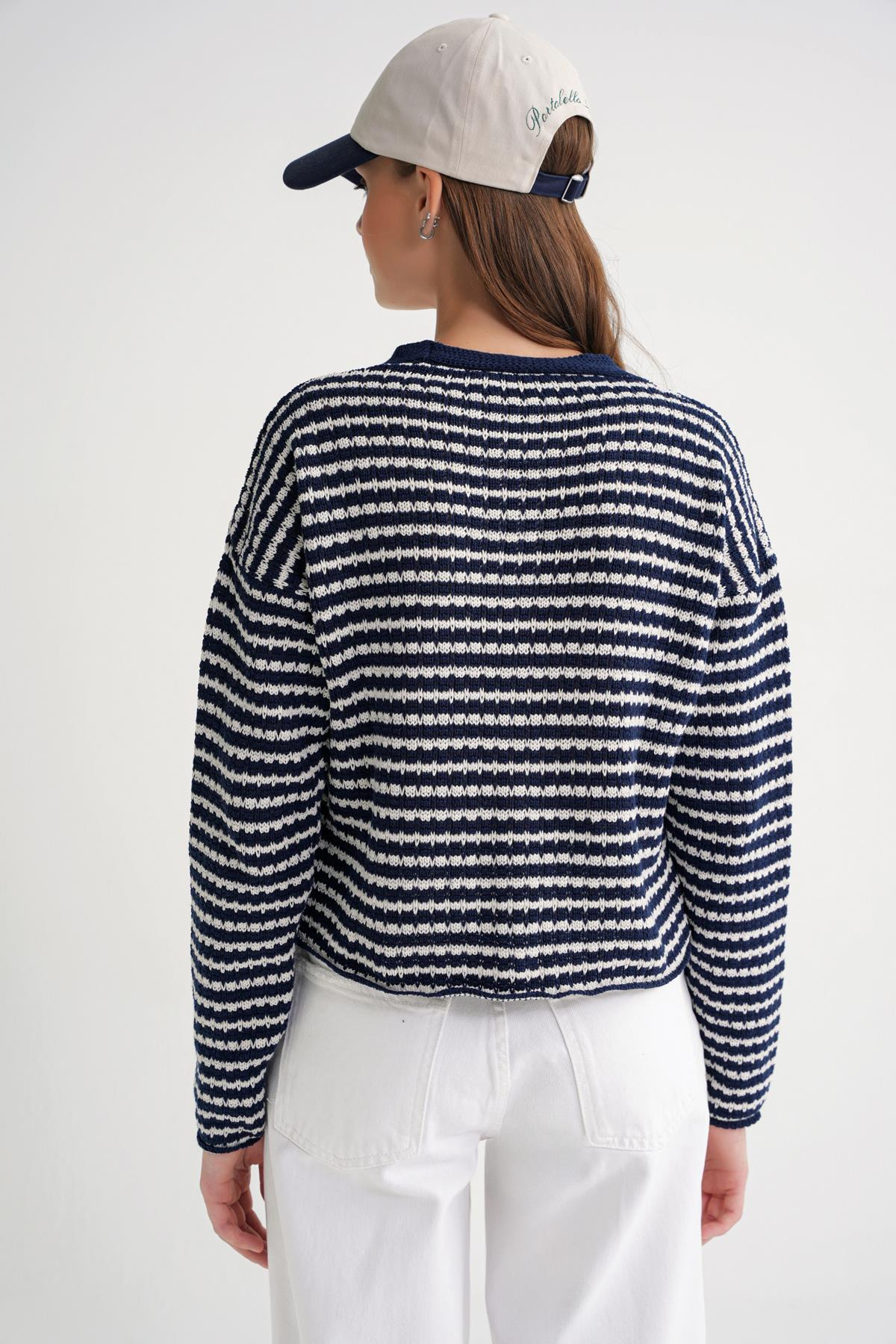 6948 Kadın V Yaka İnce Çizgili Triko Hırka Lacivert